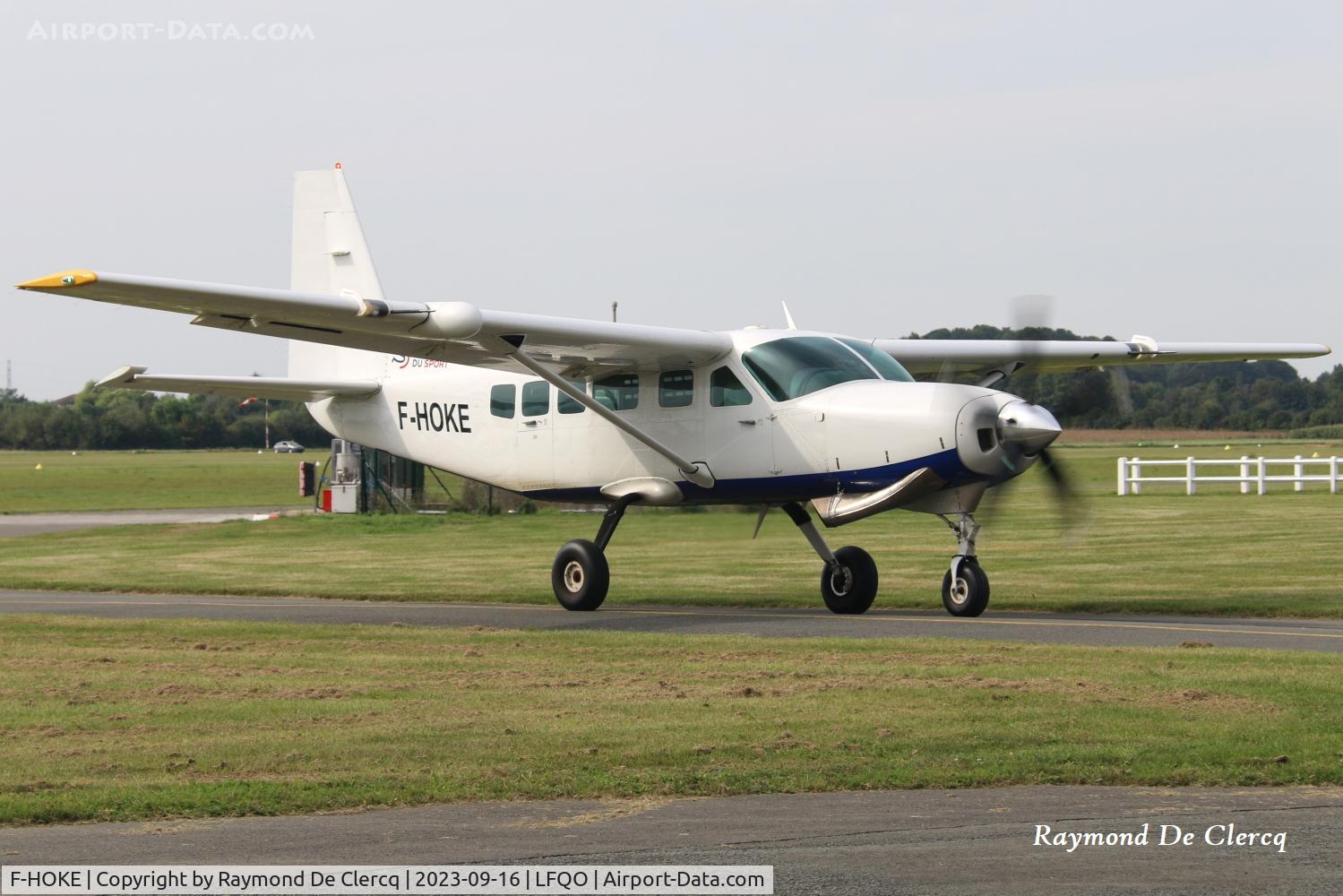 F-HOKE, 1987 Cessna 208 Caravan 1 C/N 20800118, At Lille-Marcq.
