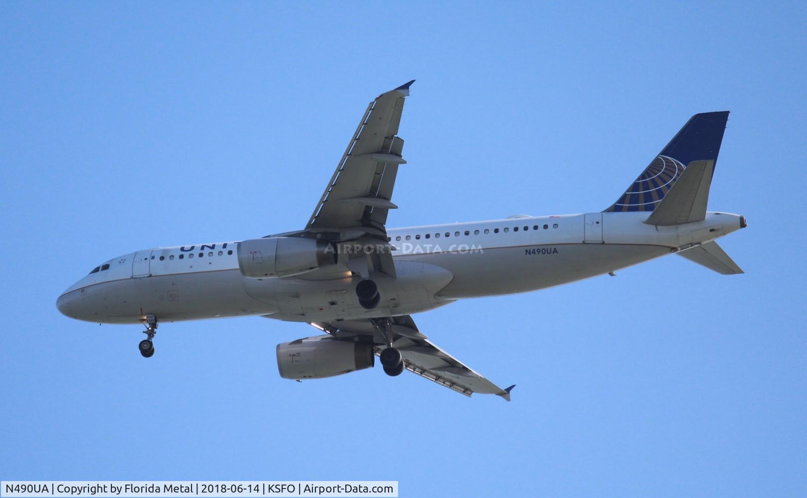 N490UA, 2002 Airbus A320-232 C/N 1728, UAL A320 zx PHX-SFO