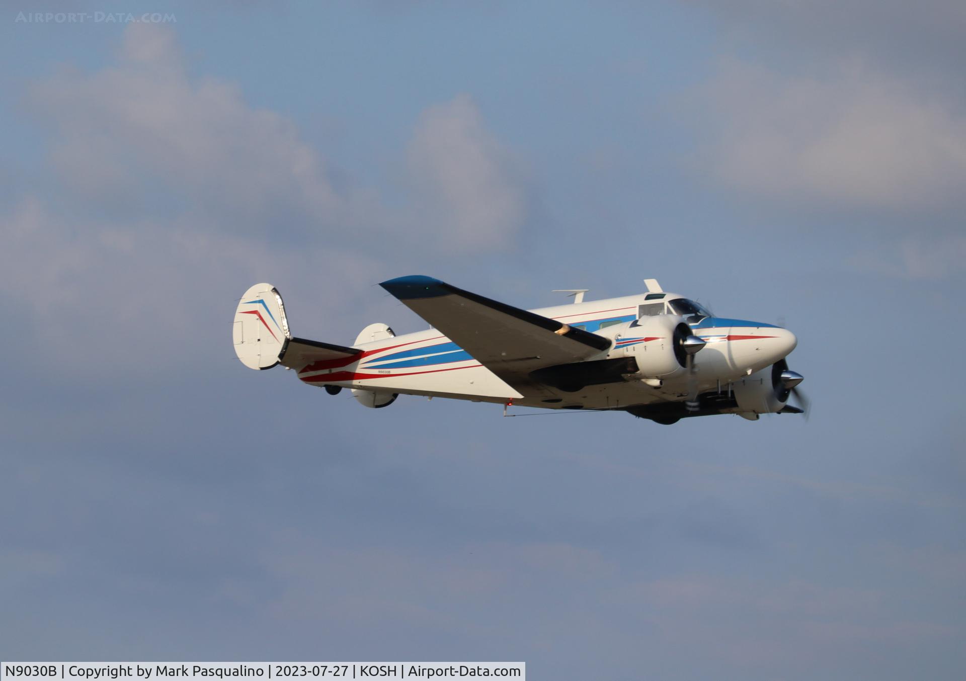 N9030B, 1962 Beech H18 C/N BA-641, Beech H18