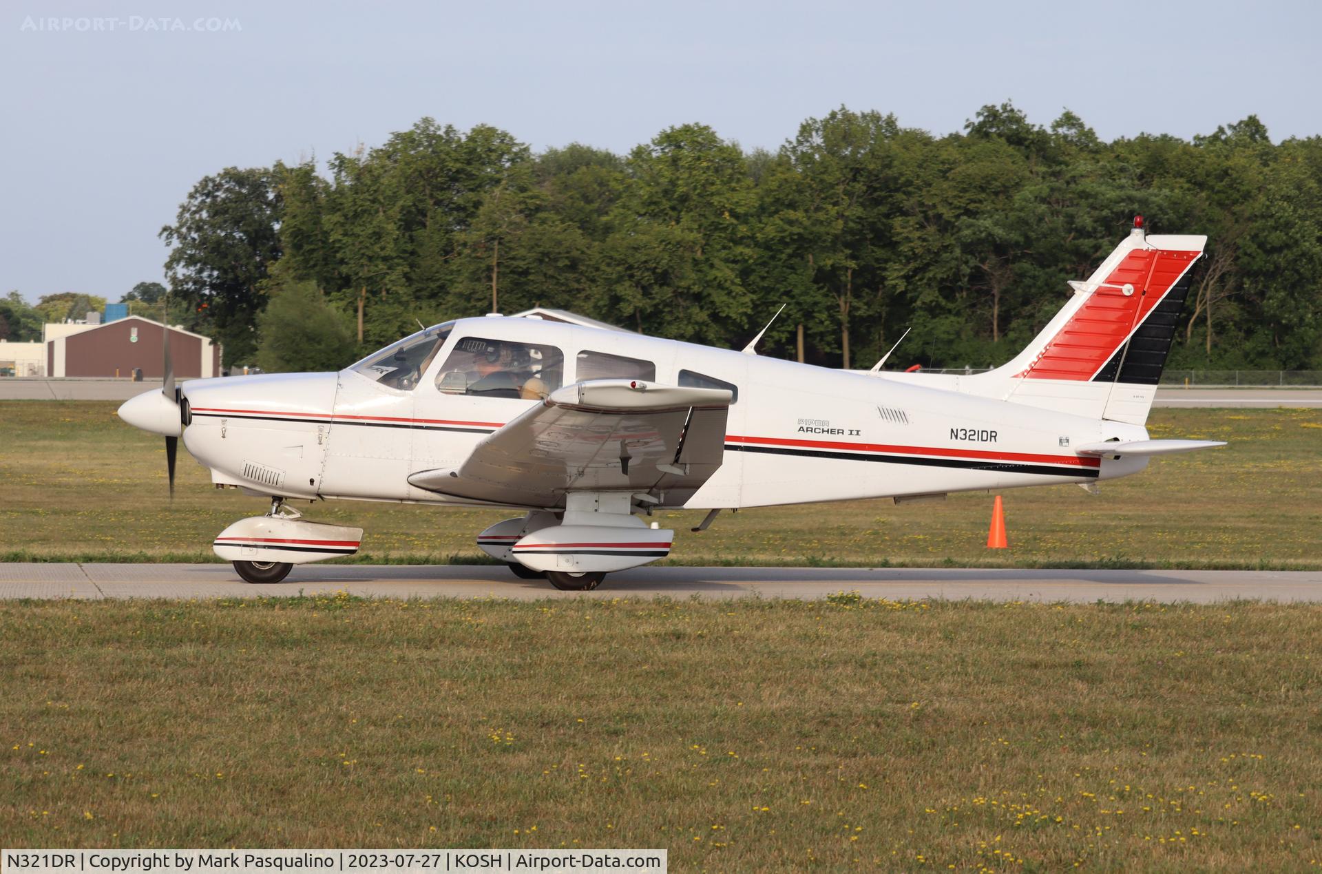 N321DR, 1979 Piper PA-28-181 C/N 28-8090011, Piper PA-28-181