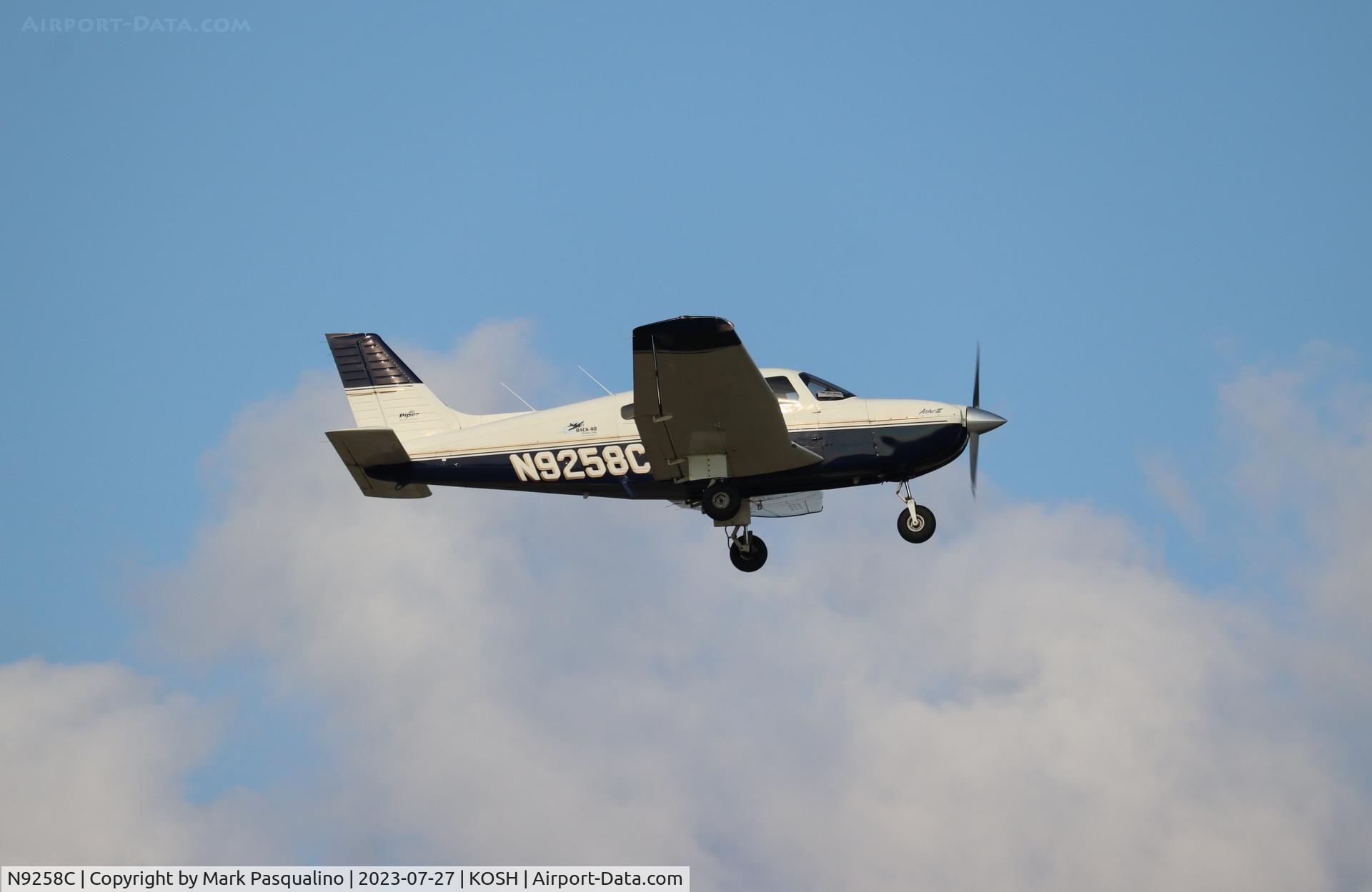 N9258C, 1995 Piper PA-28-181Cherokee C/N 2843002, Piper PA-28-181