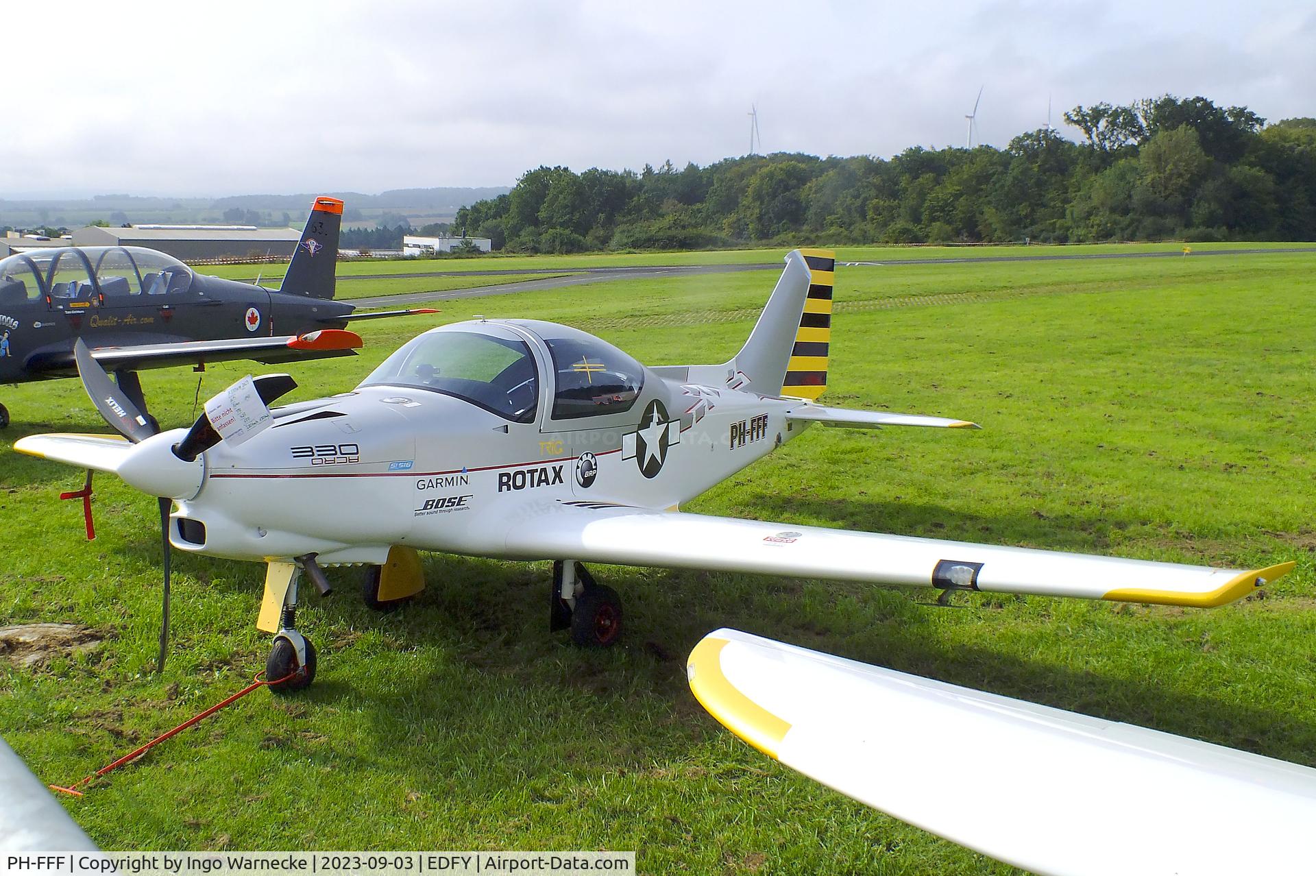 PH-FFF, Alpi Aviation Pioneer 300 C/N 422, Alpi Aviation Pioneer 300 at the Fly-in und Flugplatzfest (airfield display) at Elz Airfield