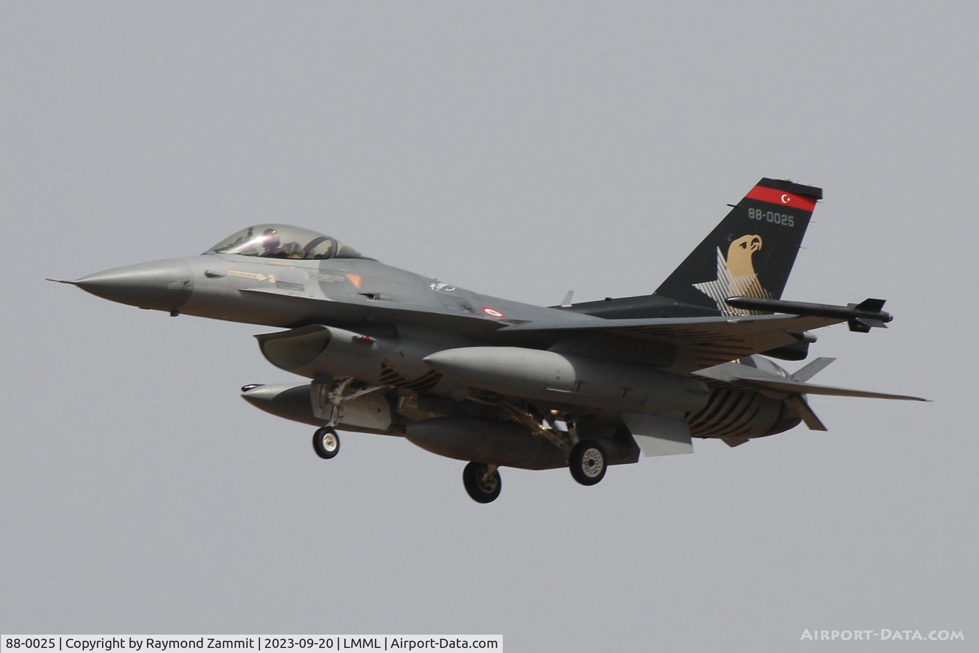 88-0025, TAI (Turkish Aerospace Industries) F-16C Fighting Falcon C/N 4R-27, TAI F-16C 88-0025 Turkish Air Force