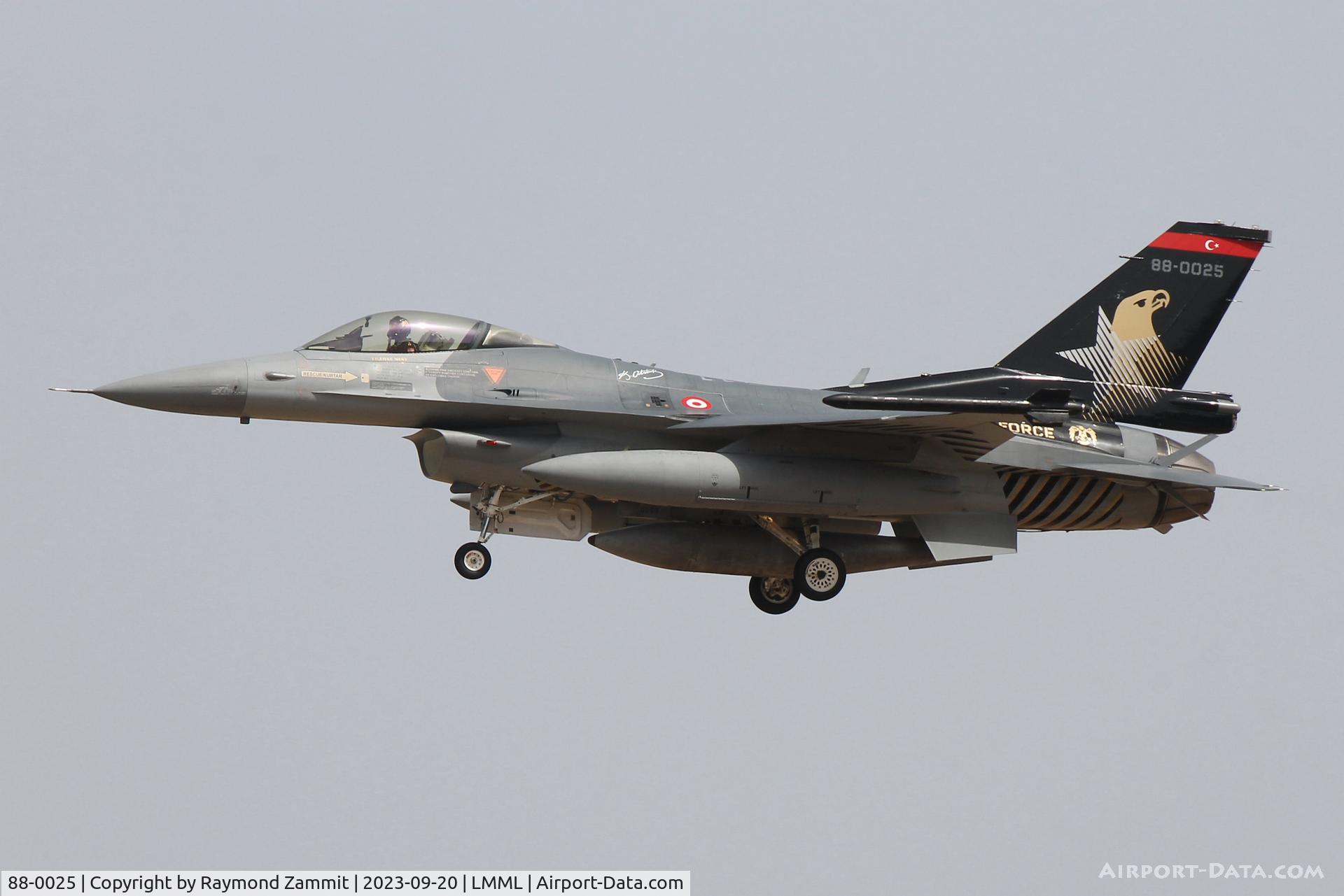 88-0025, TAI (Turkish Aerospace Industries) F-16C Fighting Falcon C/N 4R-27, TAI F-16C 88-0025 Turkish Air Force