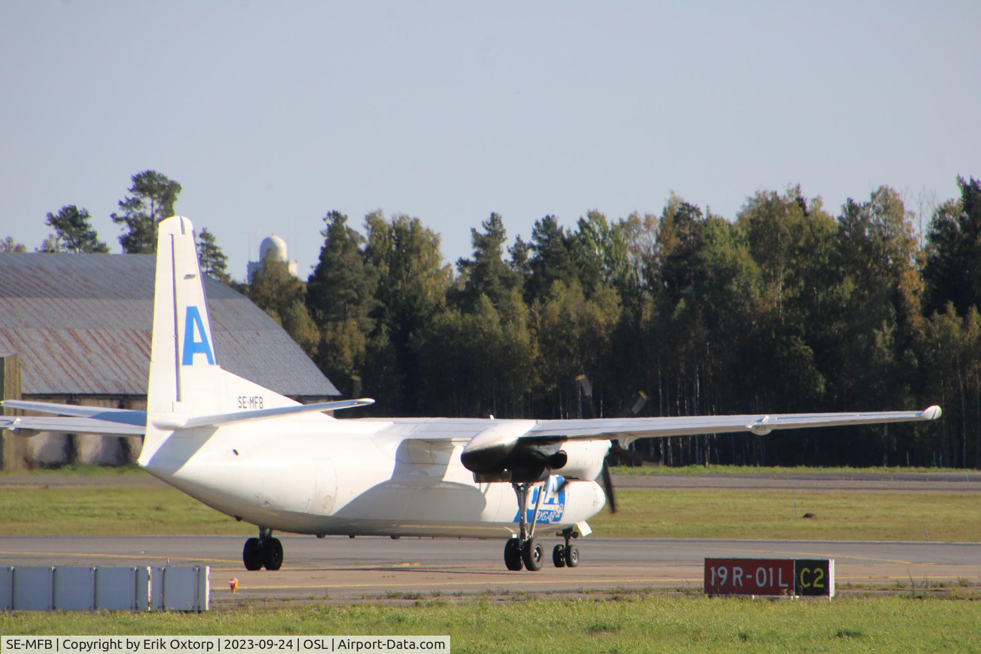 SE-MFB, 1992 Fokker 50 C/N 20252, SE-MFB in OSL