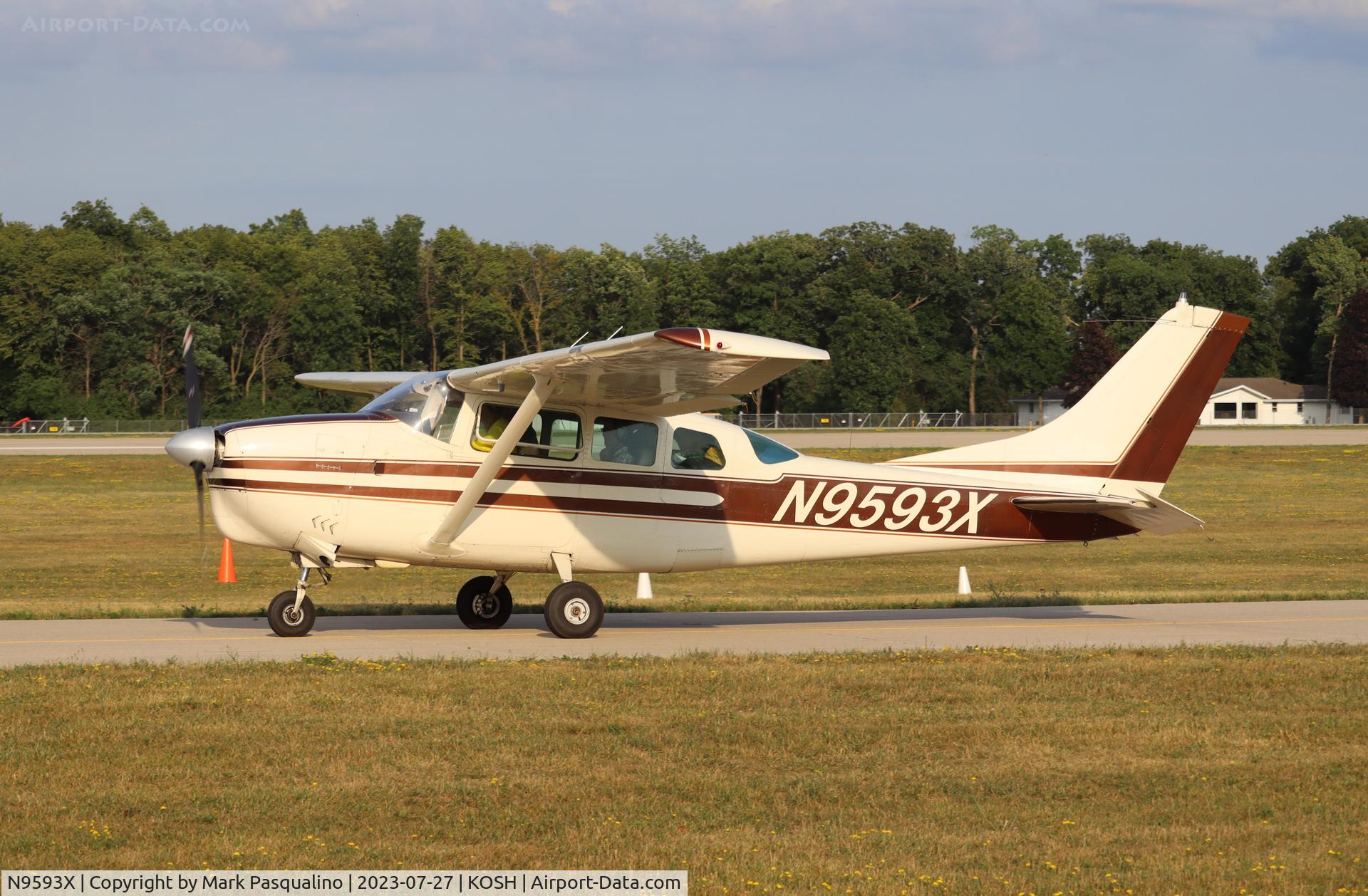 N9593X, 1962 Cessna 210B C/N 21057893, Cessna 210B