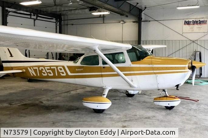 N73579, 1976 Cessna 172M C/N 17267556, Not my pic.