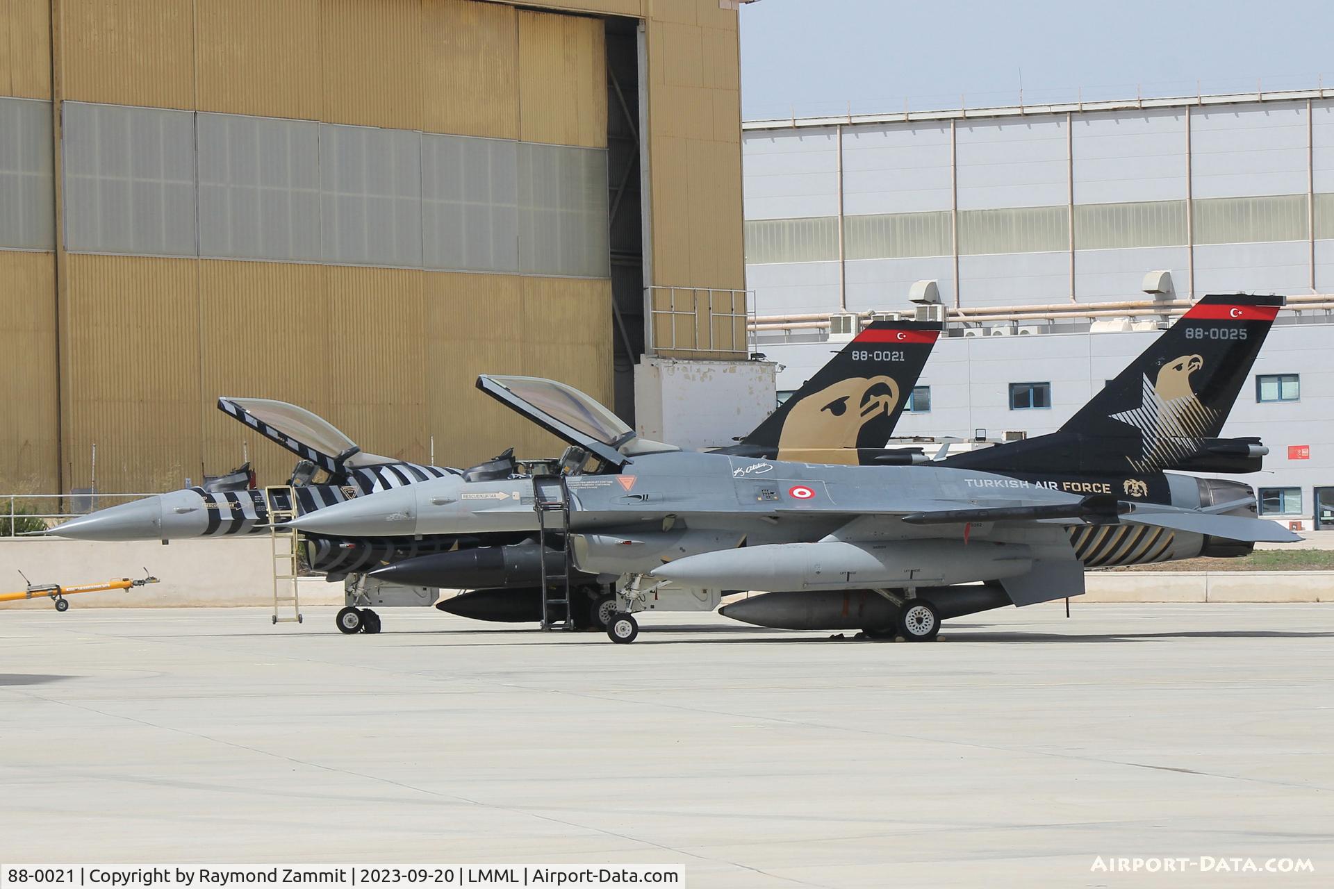 88-0021, TAI (Turkish Aerospace Industries) F-16C Fighting Falcon C/N 4R-23, TAI F-16Cs 88-0021 and 88-0025 of Solo Turk Aerobatic Team participating in the Malta International Airshow 2023.