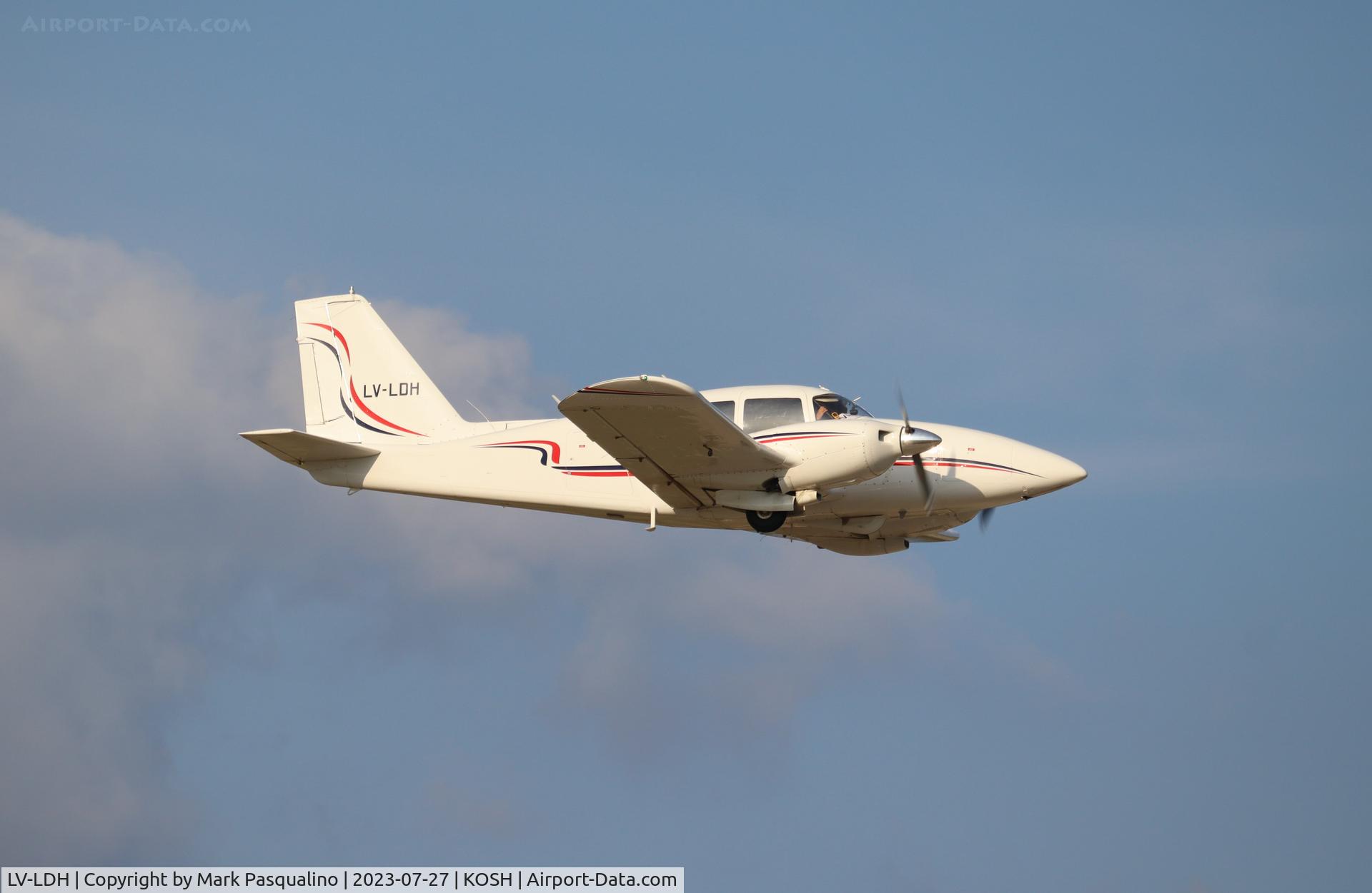 LV-LDH, 1973 Piper PA-23-250 C/N 27-7304978, Piper PA-23-250