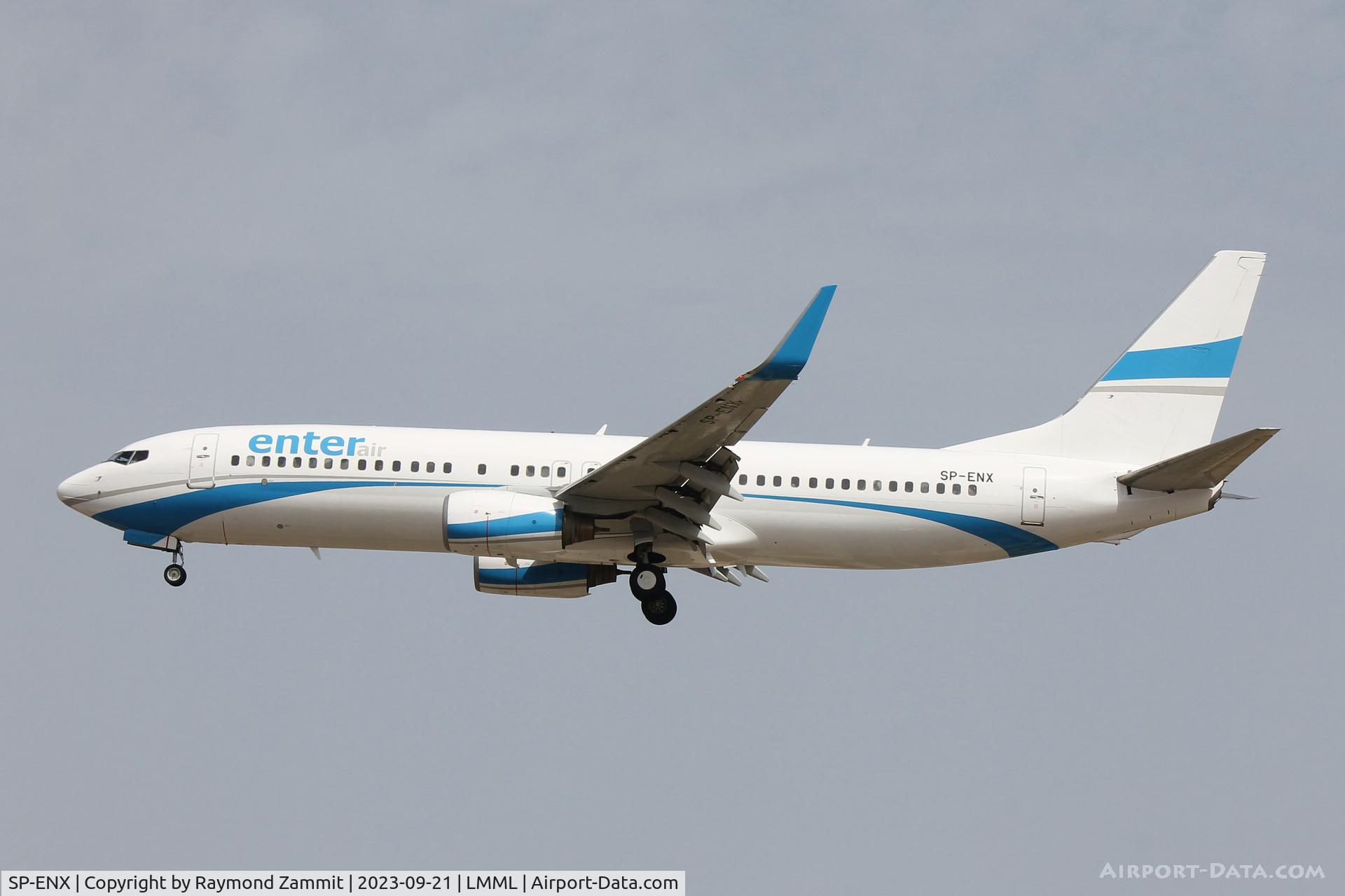 SP-ENX, 2001 Boeing 737-8Q8 C/N 30627, B737-800 SP-ENX Enter Air