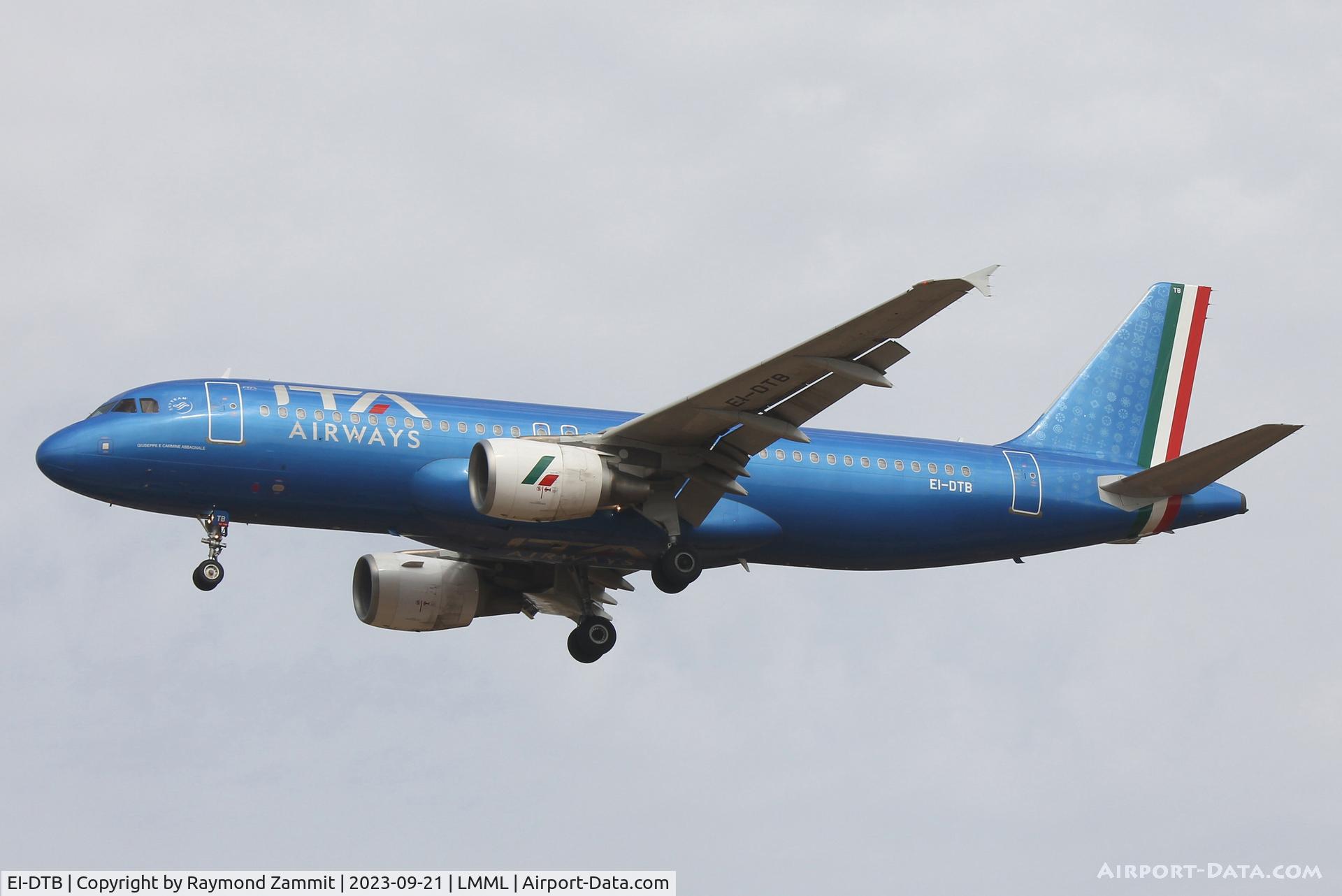 EI-DTB, 2009 Airbus A320-216 C/N 3815, A320 EI-DTB ITA