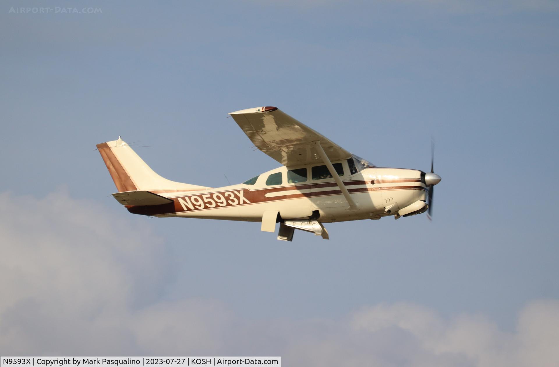 N9593X, 1962 Cessna 210B C/N 21057893, Cessna 210B