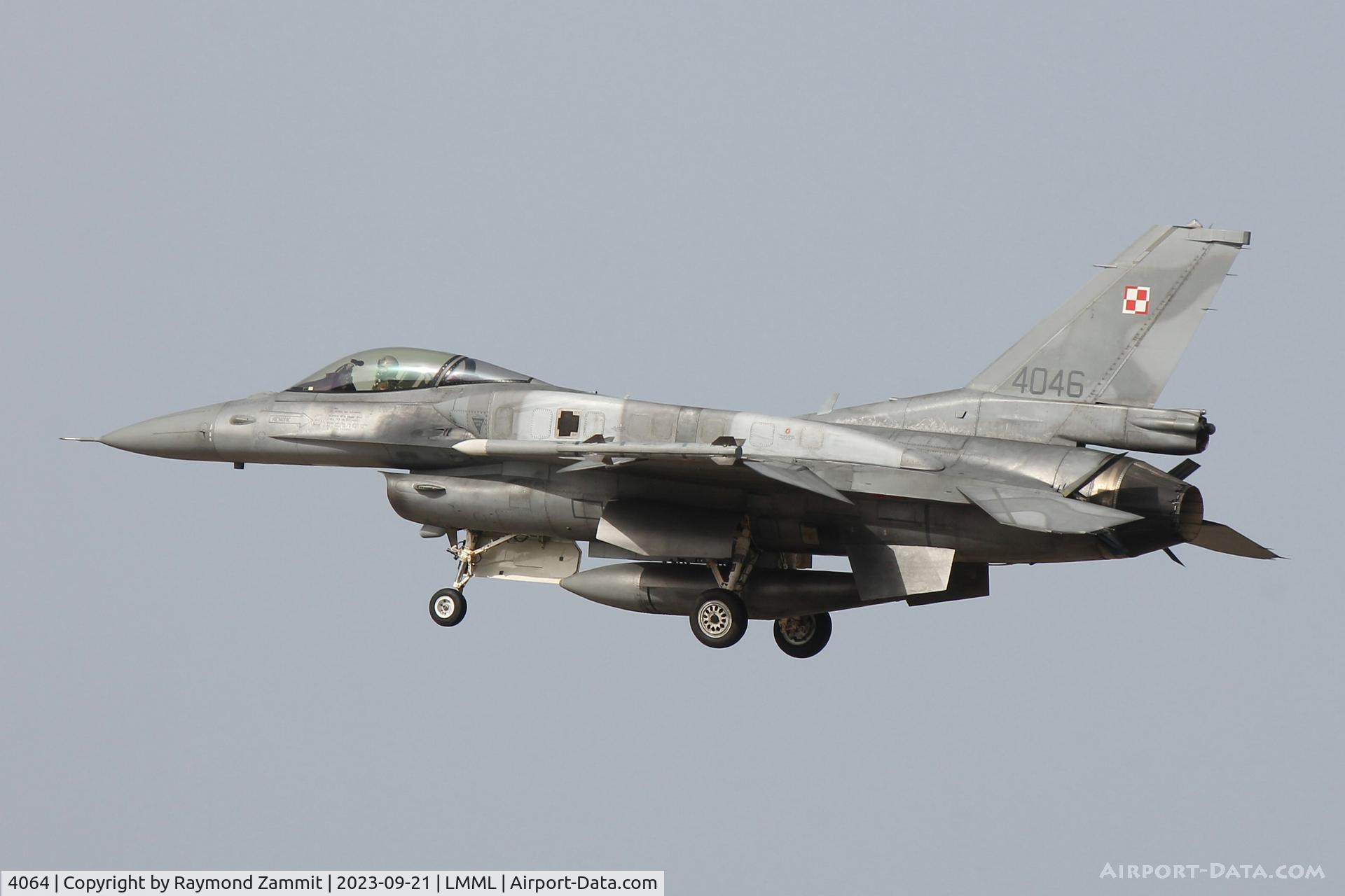 4064, General Dynamics F-16C Fighting Falcon C/N JC-25, General Dynamics F-16C Fighting Falcon 4064 Polish Air Force