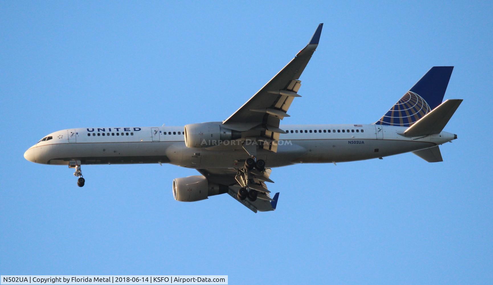 N502UA, 1989 Boeing 757-222 C/N 24623, UAL 752 zx DEN-SFO