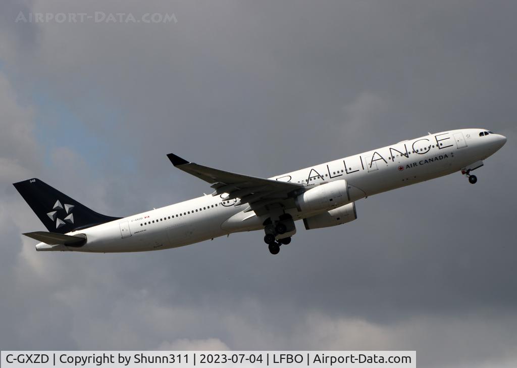 C-GXZD, 2014 Airbus A330-343E C/N 1517, Climbing.... Star Alliance c/s...