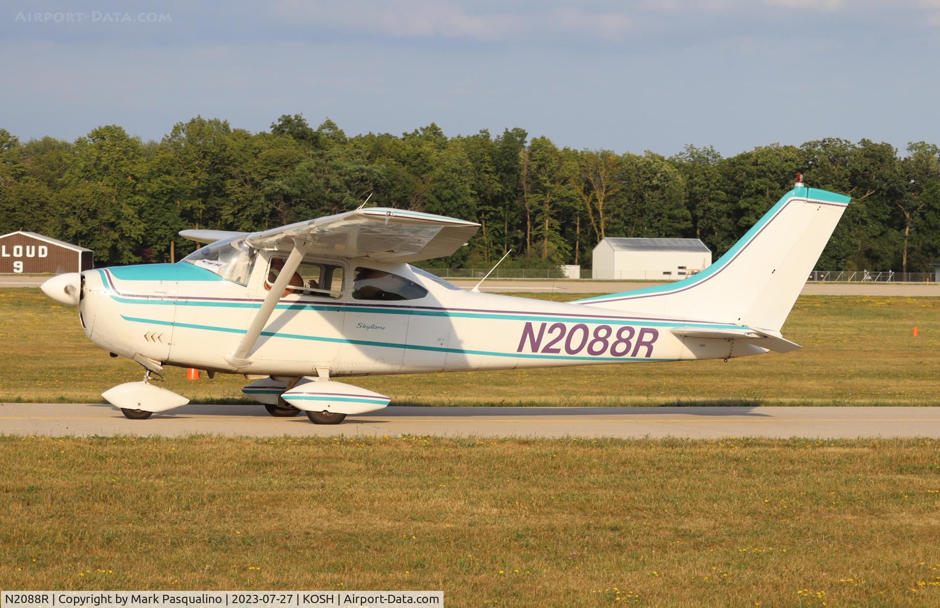 N2088R, 1964 Cessna 182G Skylane C/N 18255288, Cessna 182G