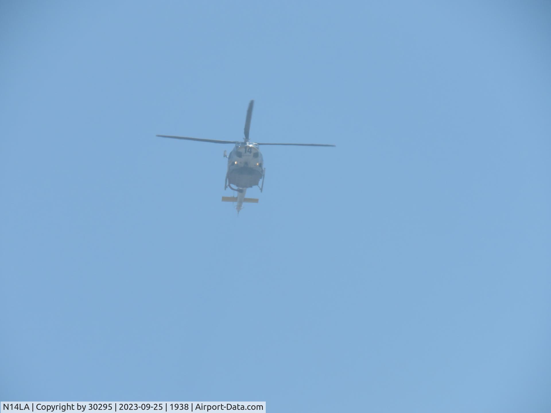 N14LA, 2005 Bell 412EP C/N 36393, Dropping out of the haze