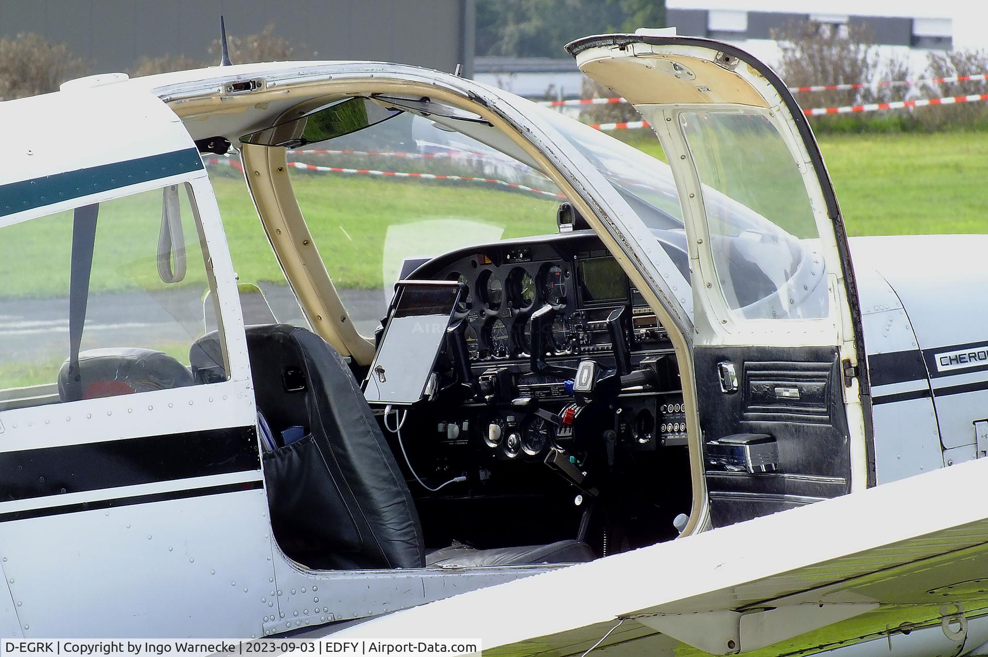 D-EGRK, Piper PA-28R-200 Cherokee Arrow II C/N 28R-7235299, Piper PA-28R-200 Cherokee Arrow II at the Fly-in und Flugplatzfest (airfield display) at Elz Airfield #c