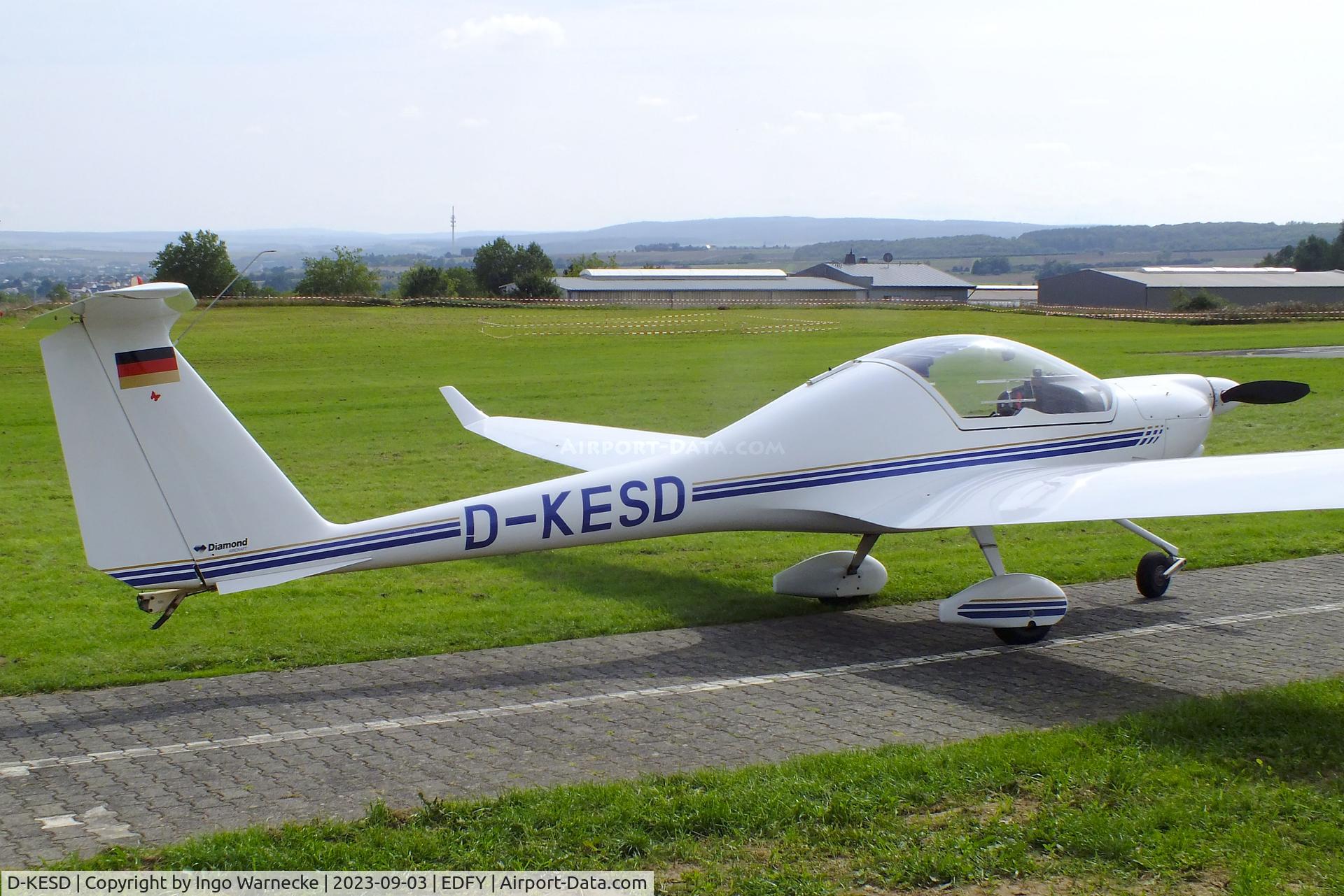 D-KESD, 1997 Diamond HK-36TTC 115 Super Dimona C/N 36556, Diamond HK-36TTC 115 Super Dimona at the Fly-in und Flugplatzfest (airfield display) at Elz Airfield