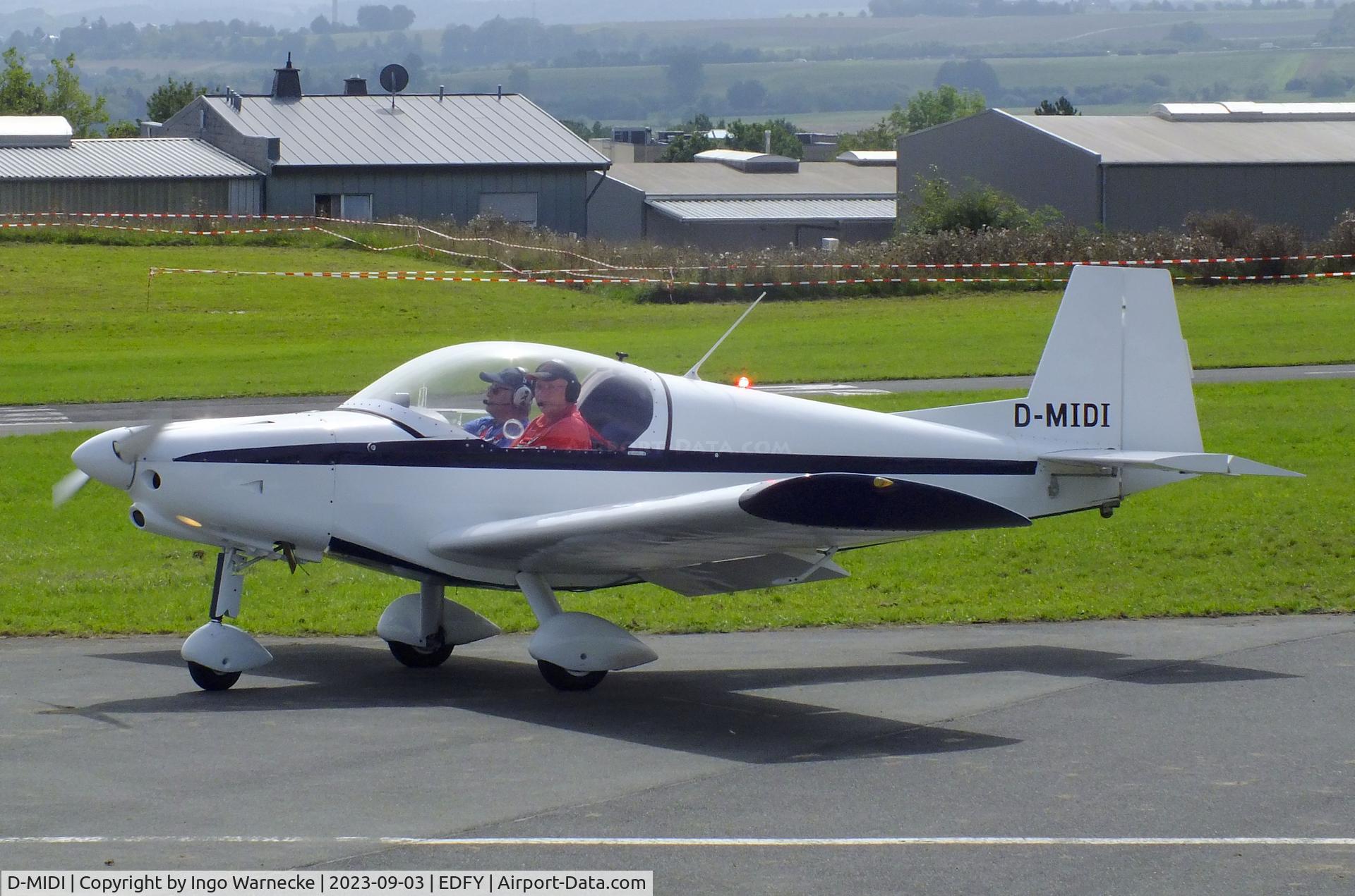 D-MIDI, Alpi Aviation Pioneer 200 C/N 48, Alpi Aviation Pioneer 200 at the Fly-in und Flugplatzfest (airfield display) at Elz Airfield