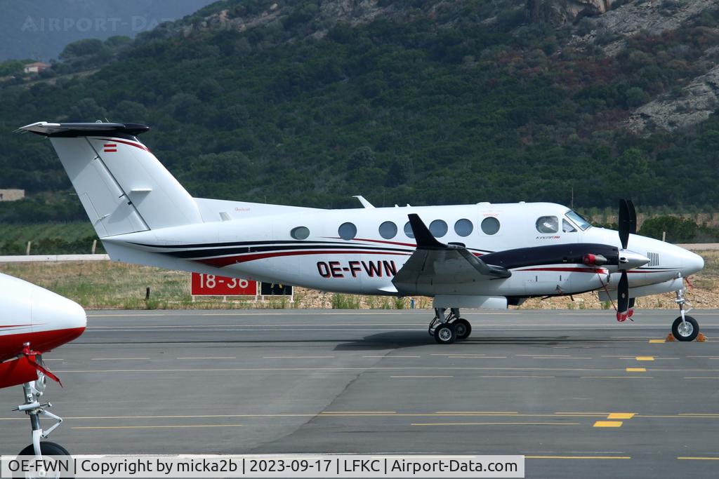 OE-FWN, Beechcraft B200GT Super King Air 250 C/N BY-391, Parked