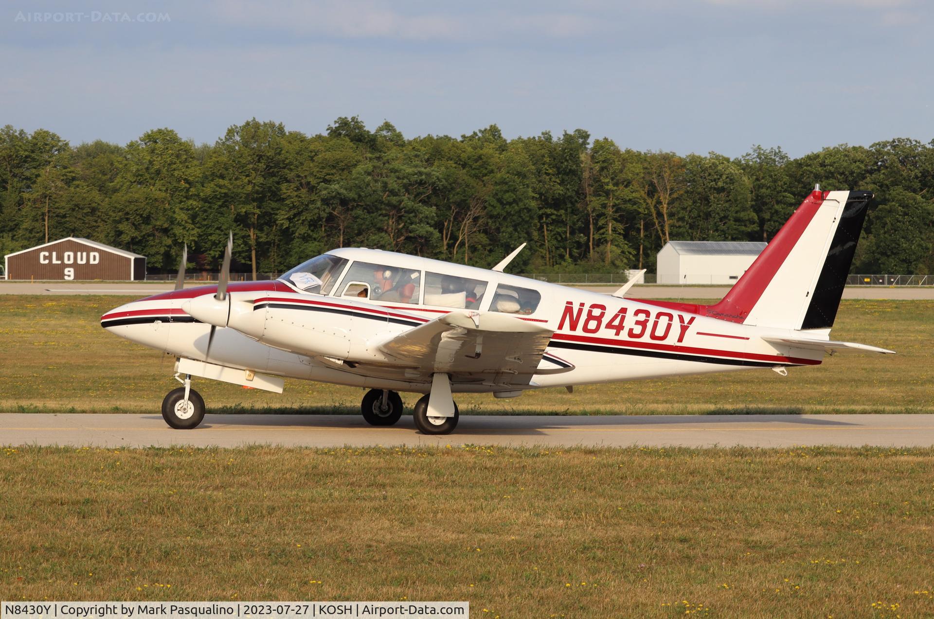N8430Y, 1967 Piper PA-30 Twin Comanche C/N 30-1588, Piper PA-30
