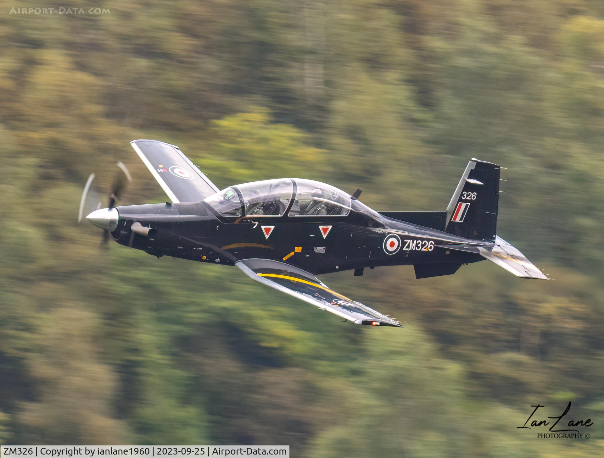 ZM326, 2018 Beechcraft T-6C Texan T.1 C/N PM-116, LFA17 Low level