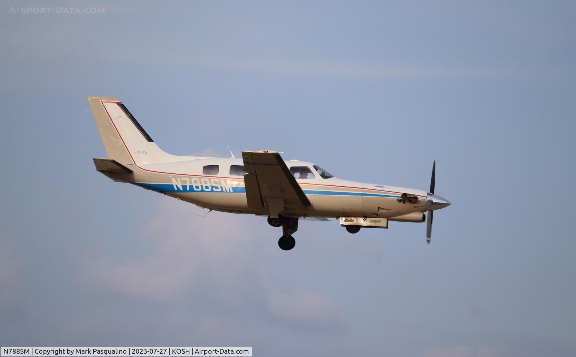 N788SM, 1988 Piper PA-46-310P Malibu C/N 46-08116, Piper PA-46-310P
