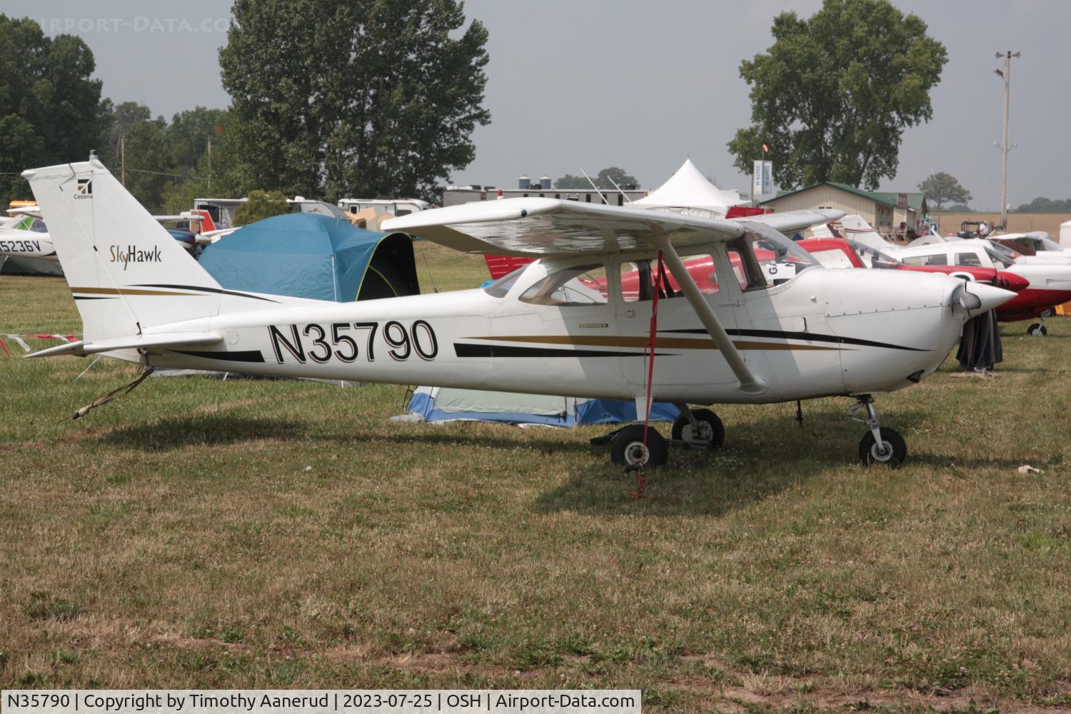 N35790, 1968 Cessna 172I C/N 17256963, 1968 Cessna 172I, c/n: 17256963. AirVenture 2023