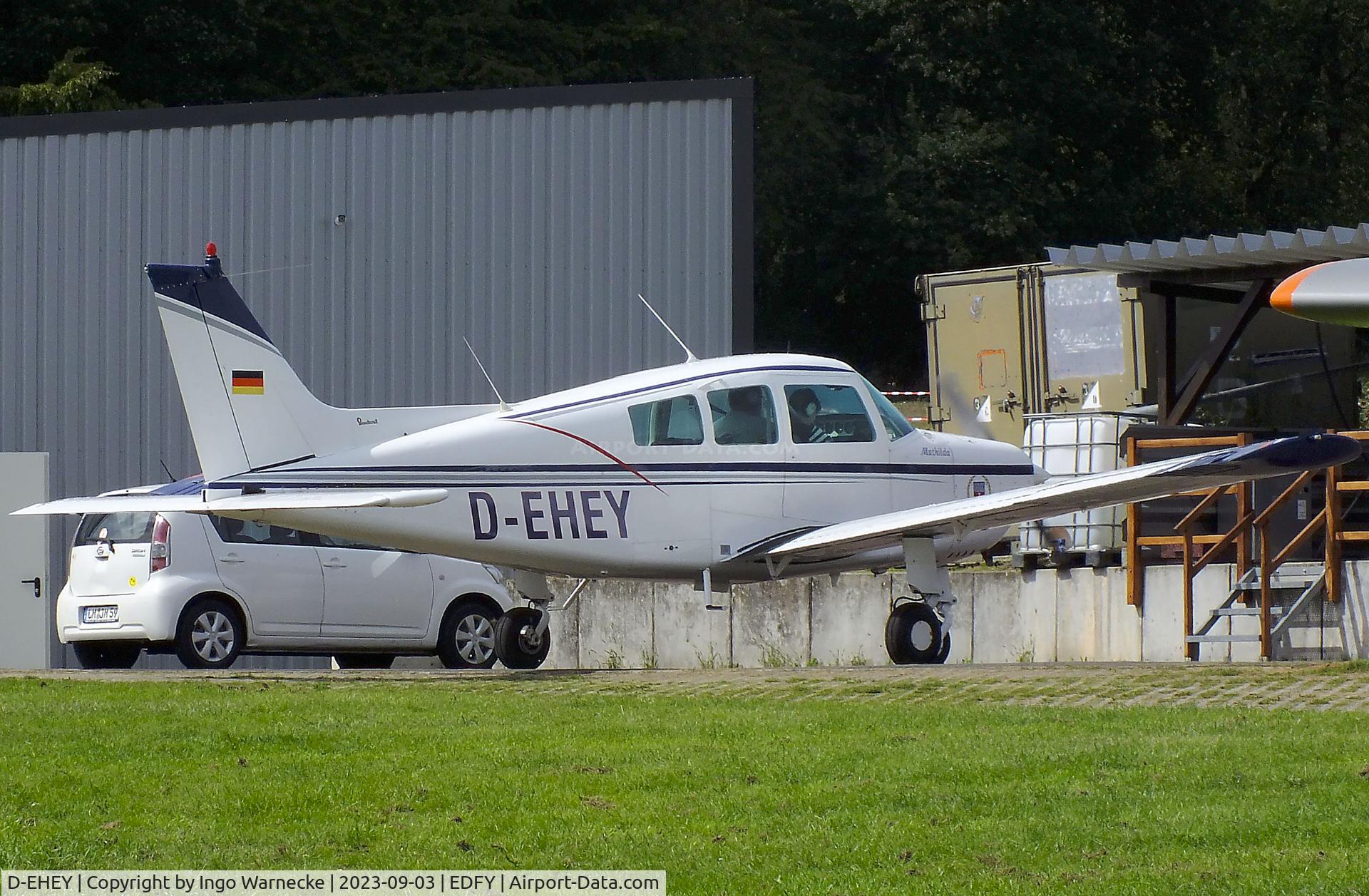 D-EHEY, 1978 Beech C23 Sundowner 180 Sundowner 180 C/N M-2076, Beechcraft C23 Sundowner 180 at the Fly-in und Flugplatzfest (airfield display) at Elz Airfield