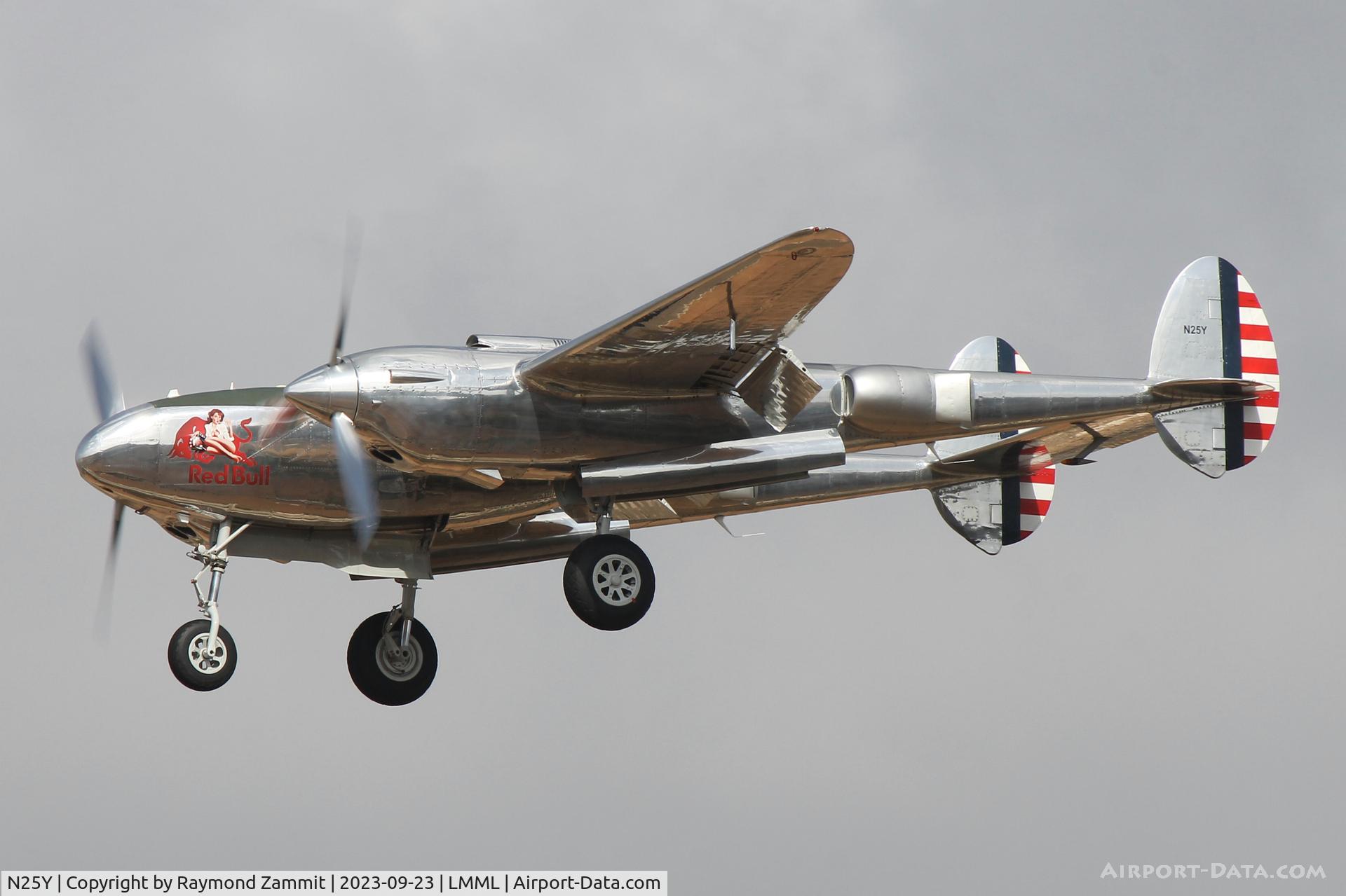 N25Y, 1944 Lockheed P-38L-5LO Lightning C/N AF44-53254, Lockheed P-38L Lightning N25Y The Flying Bulls
