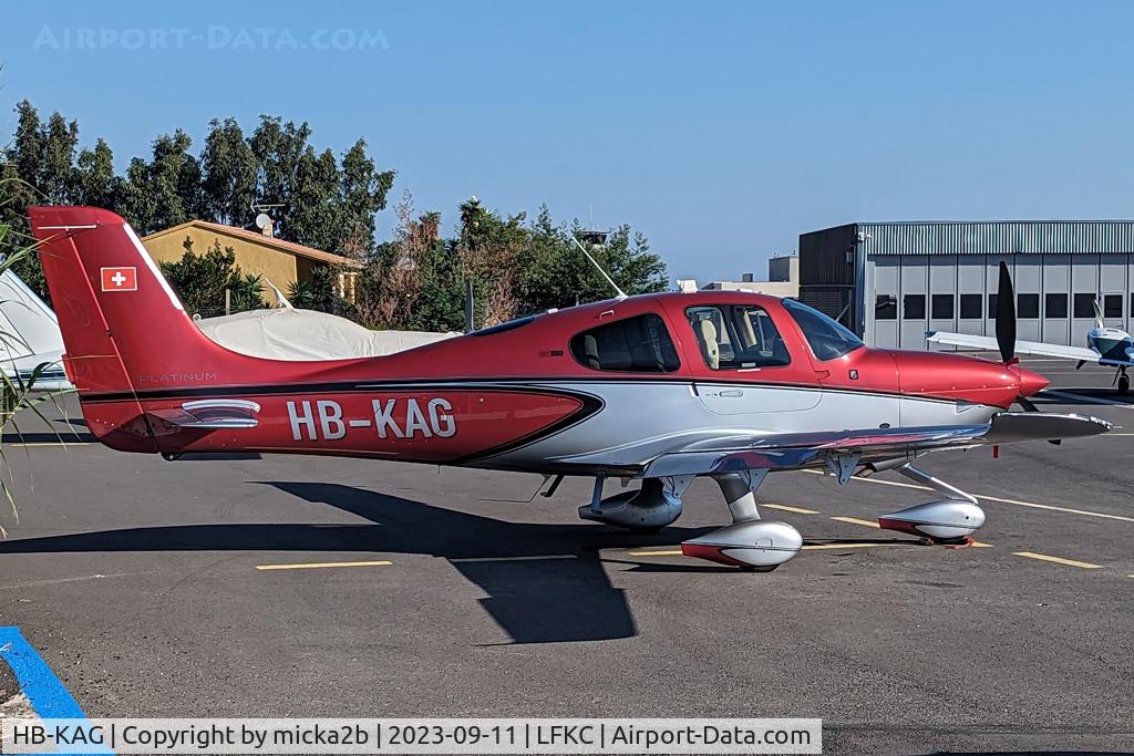 HB-KAG, 2022 Cirrus SR-22T G6 C/N 8723, Parked