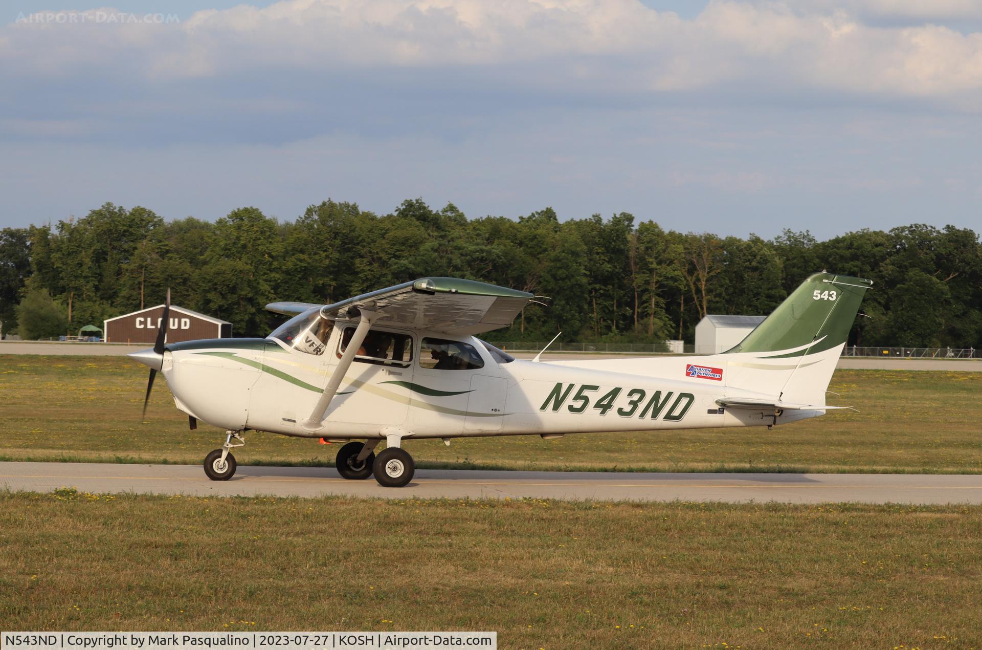 N543ND, Cessna 172S C/N 172S10985, Cessna 172S