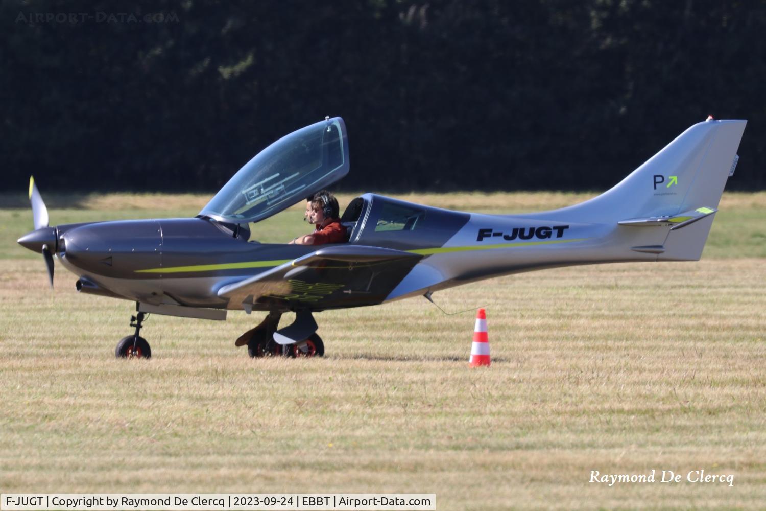 F-JUGT, Aveko VL-3 Evolution C/N VL-3-101, Registration is 59DHG, F-JUGT is radio callsign.