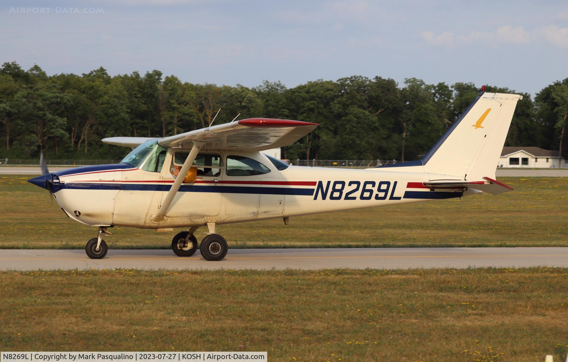 N8269L, 1967 Cessna 172H C/N 17256469, Cessna 172H