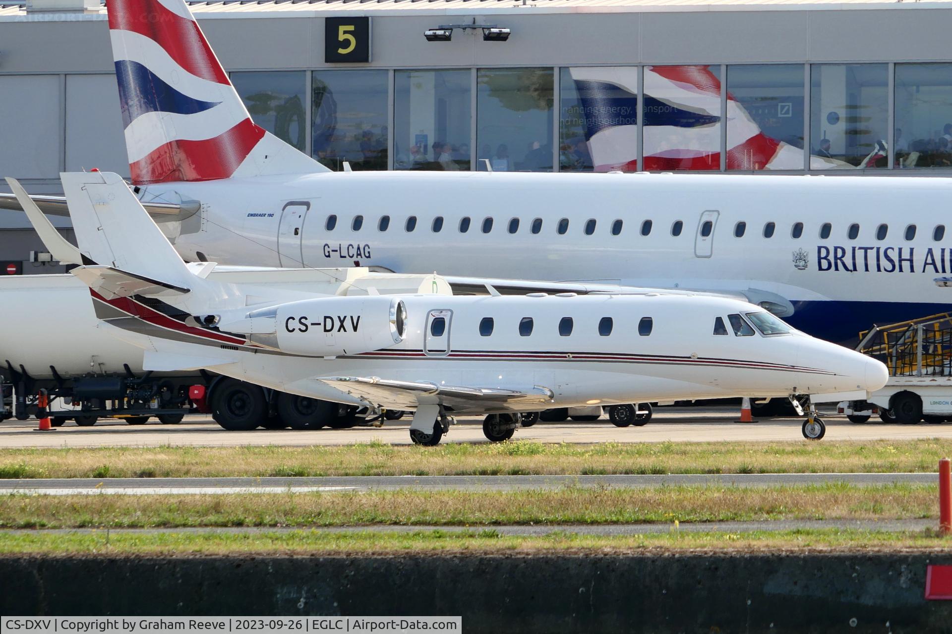 CS-DXV, 2008 Cessna 560 Citation XLS C/N 560-5782, Just landed at London City Airport.
