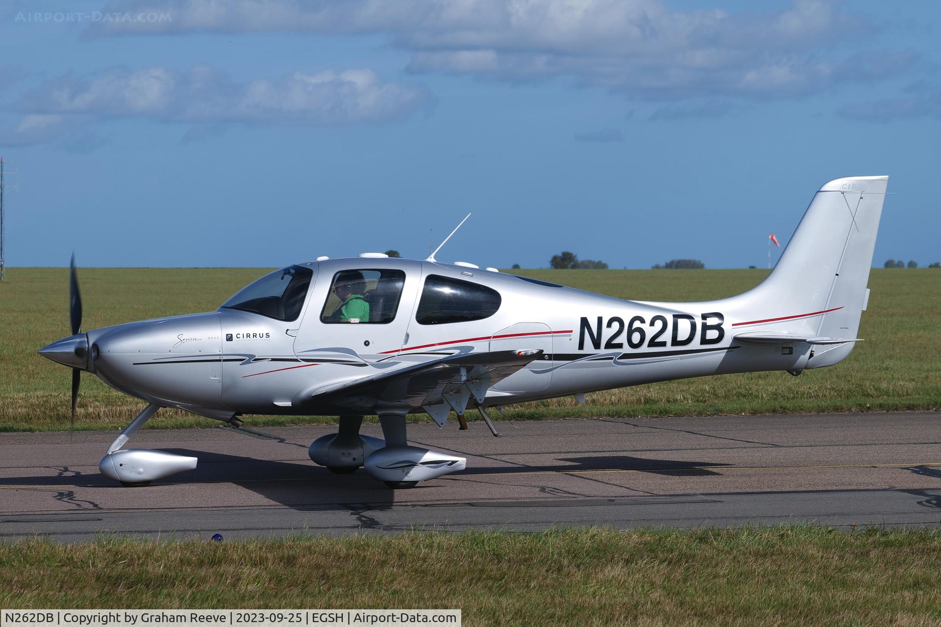 N262DB, 2008 Cirrus SR22 G3 GTS Turbo C/N 2915, Just landed at Norwich.