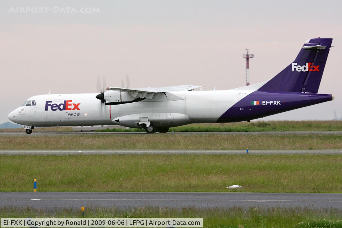 EI-FXK, 1991 ATR 72-202 C/N 256, sat cdg