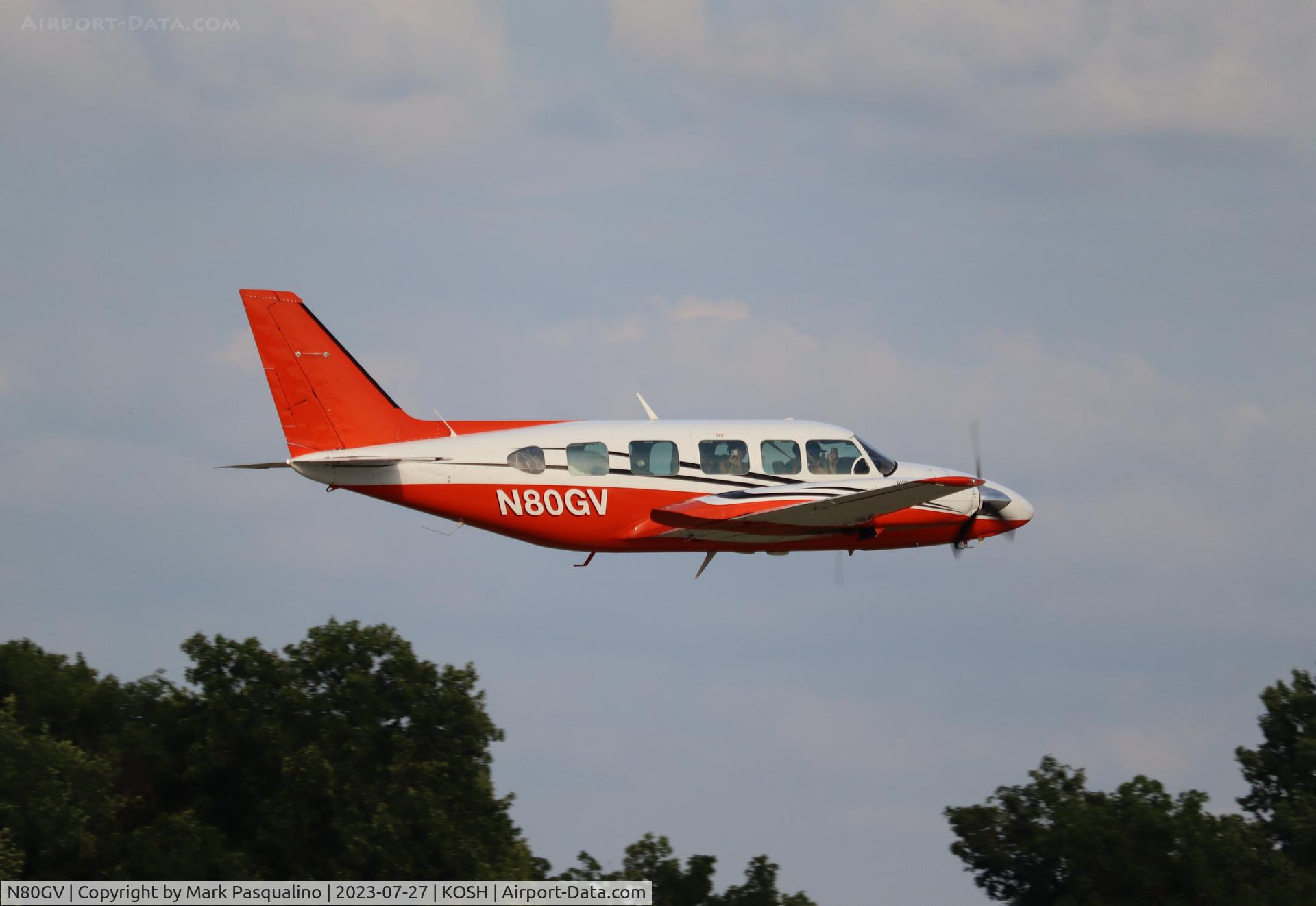 N80GV, 1975 Piper PA-31-350 Chieftain C/N 31-7552003, Piper PA-31-350
