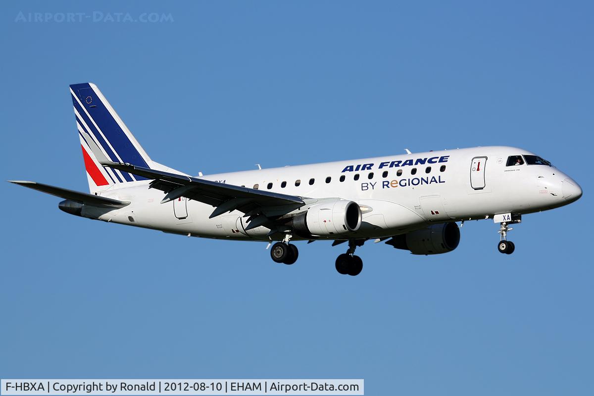 F-HBXA, 2008 Embraer 170LR (ERJ-170-100LR) C/N 17000237, at spl