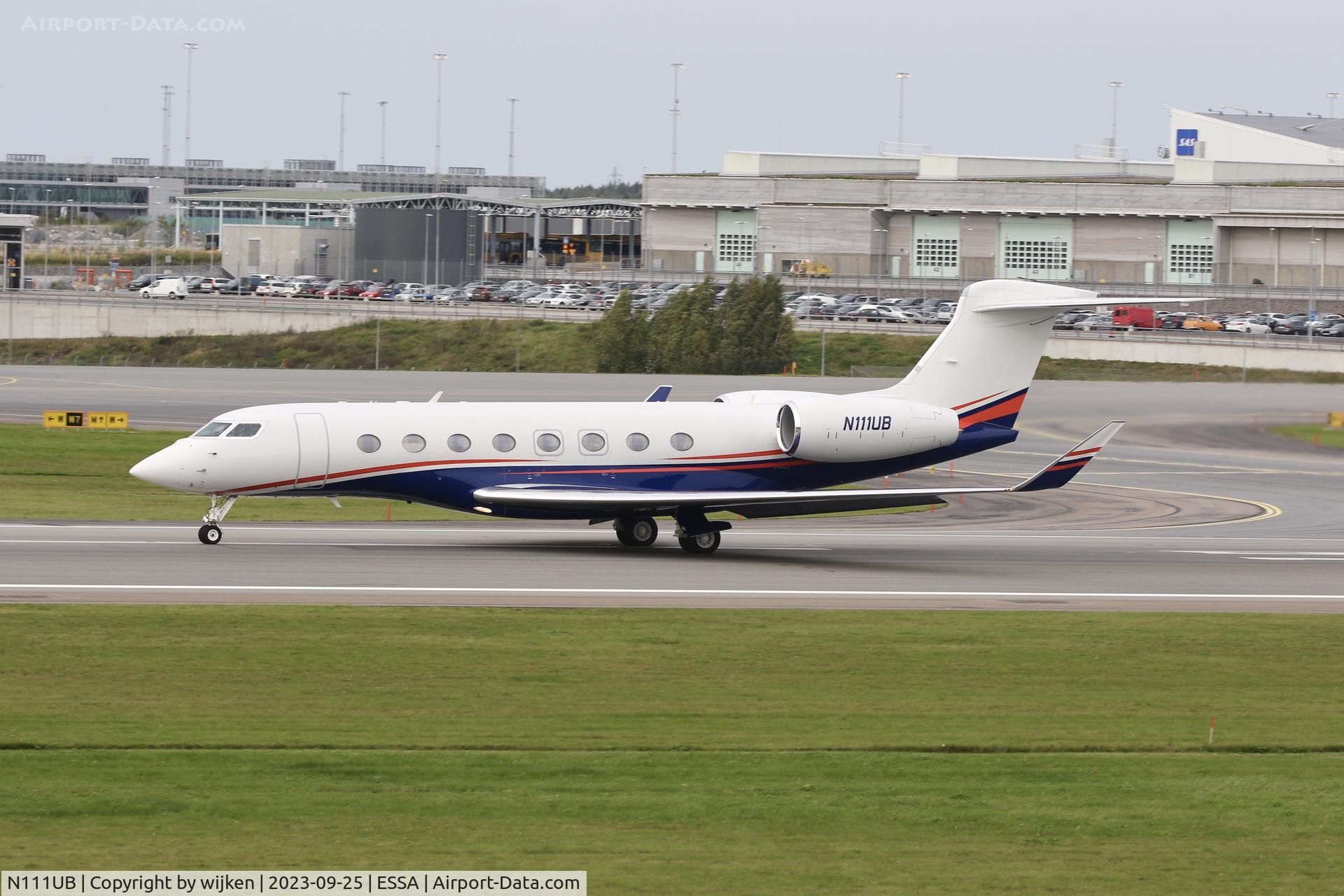 N111UB, 2019 Gulfstream GVI (G650ER) C/N 6393, RWY 19L