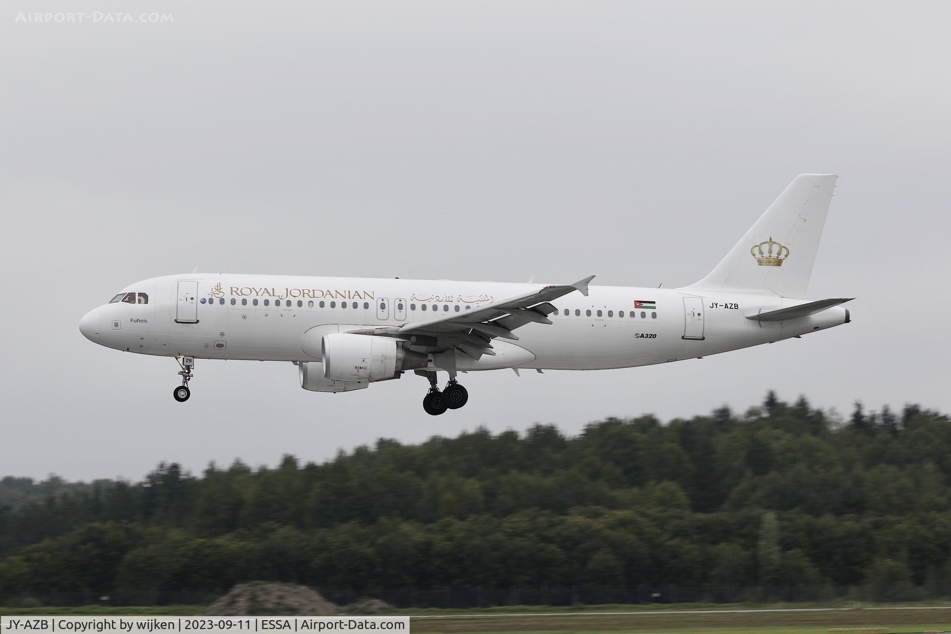 JY-AZB, 2010 Airbus A320-214 C/N 4160, RWY 26