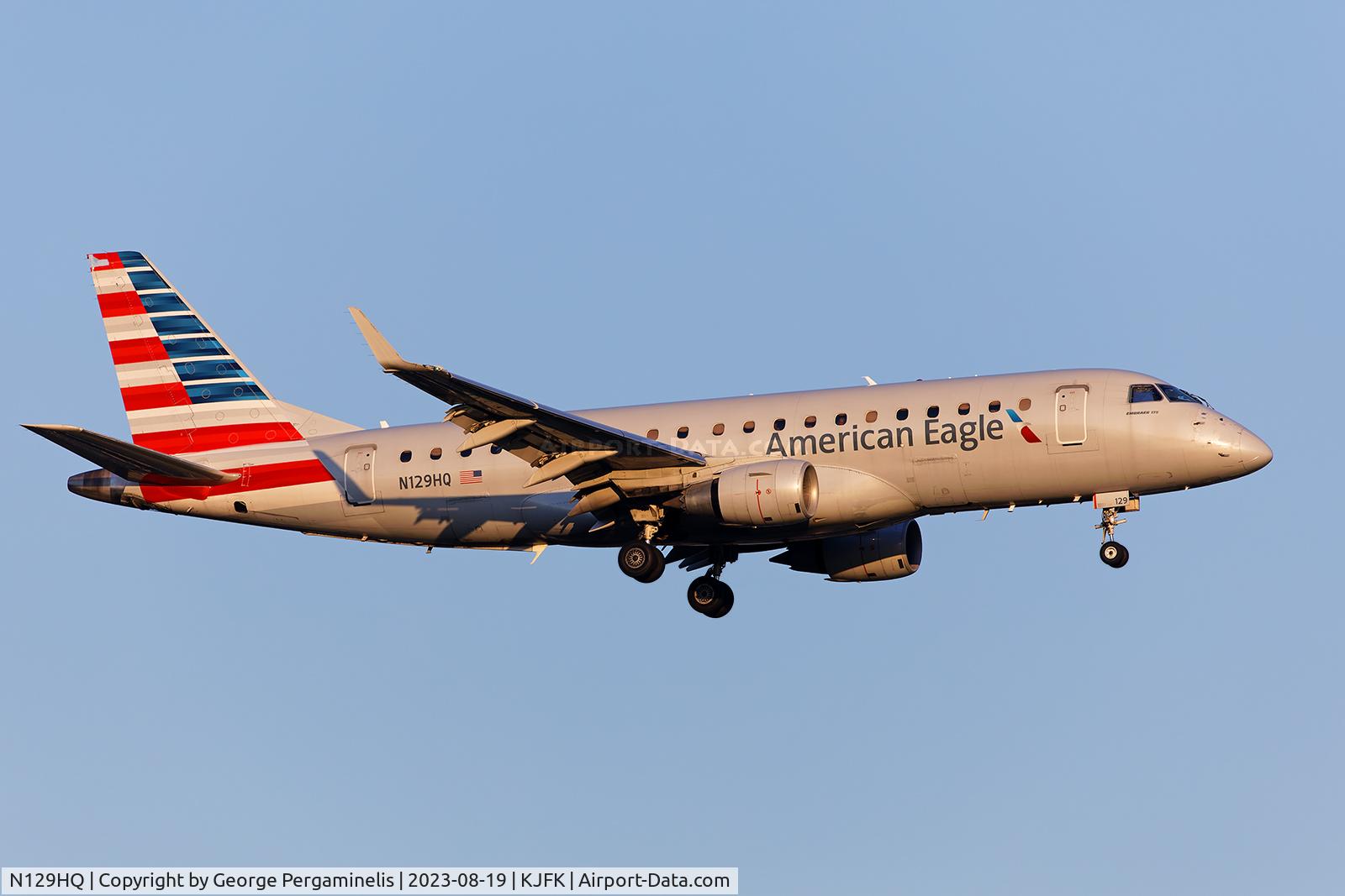 N129HQ, 2008 Embraer 175LR (ERJ-170-200LR) C/N 17000211, Final for 22L.