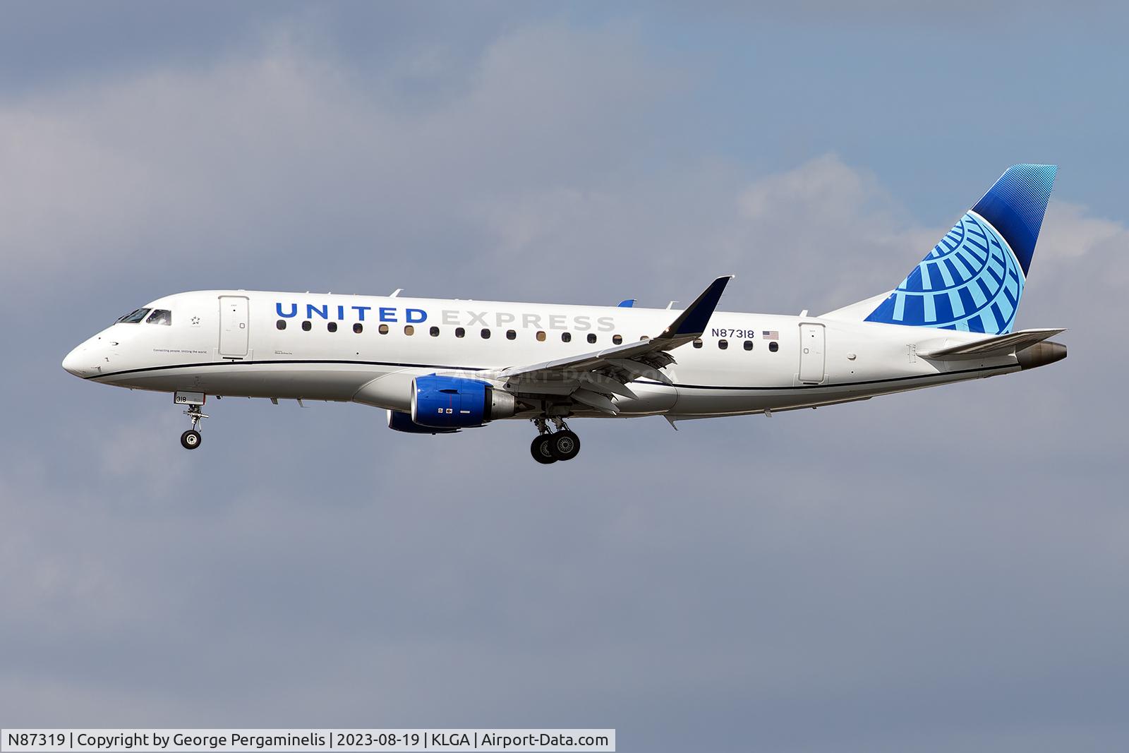 N87319, 2014 Embraer 175LR (ERJ-170-200LR) C/N 17000448, Final 31 at LGA.