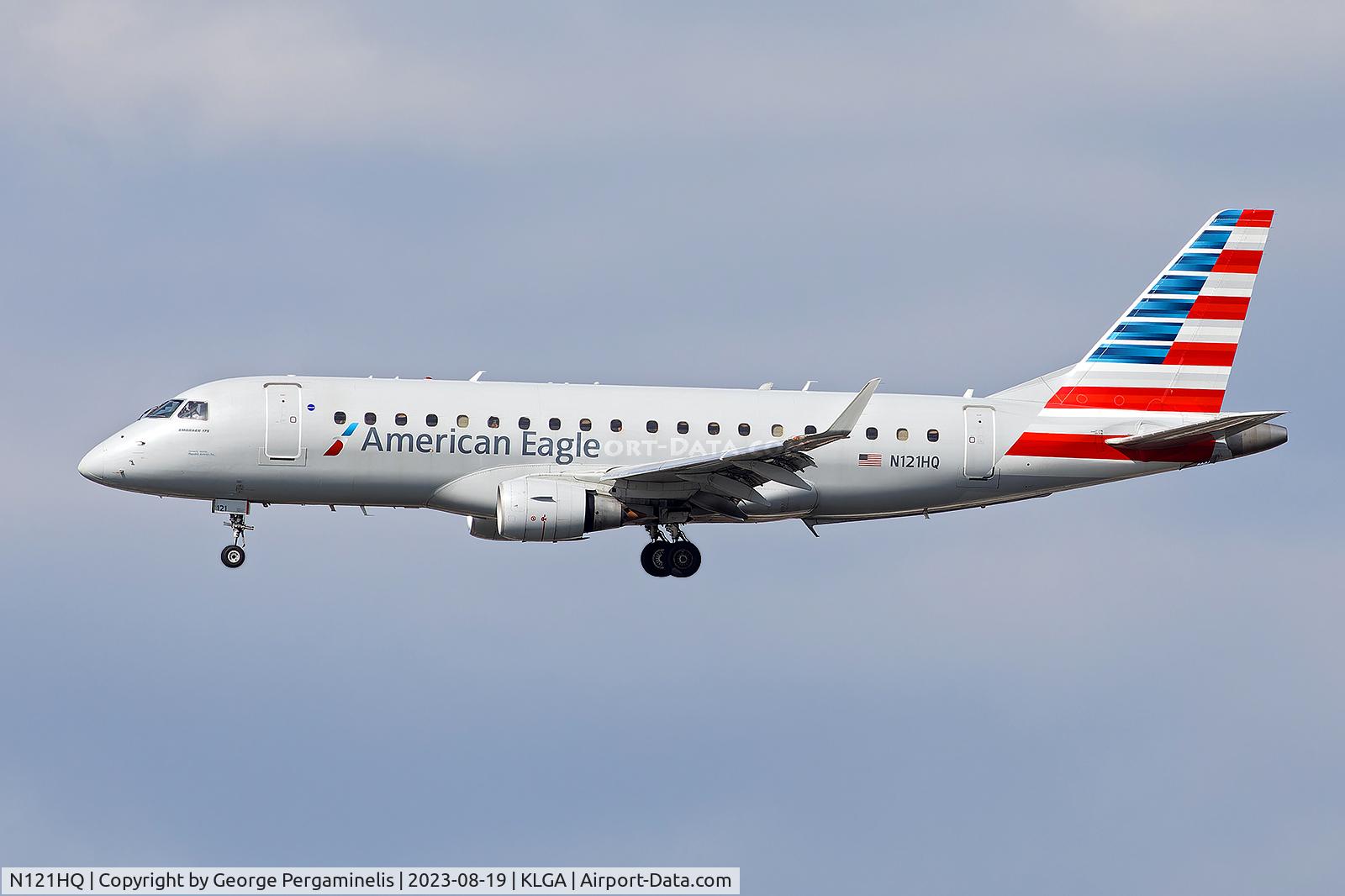 N121HQ, 2007 Embraer 175LR (ERJ-170-200LR) C/N 17000194, Final 31 at LGA.