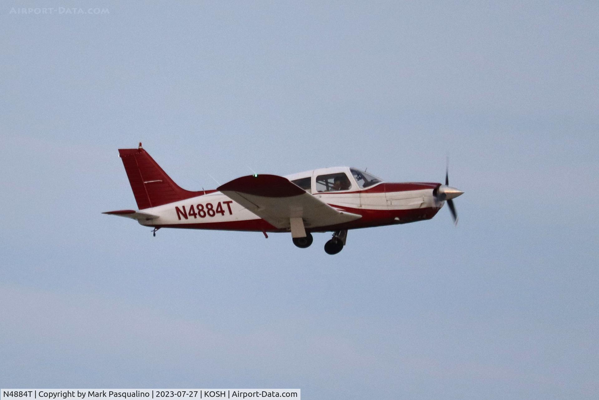 N4884T, 1972 Piper PA-28R-200 C/N 28R-7235131, Piper PA-28R-200