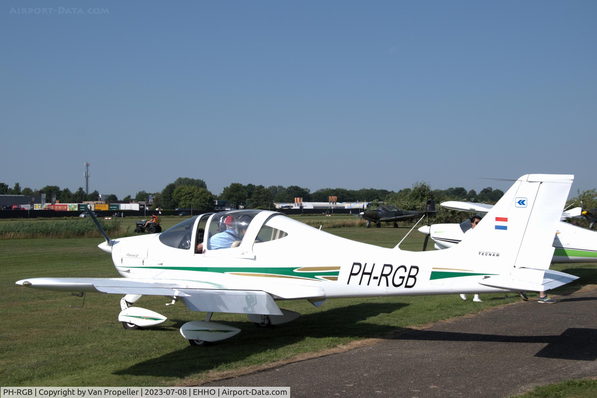 PH-RGB, Tecnam P2002 JF Sierra C/N 325, Tecnam P2002 JF Sierra at Hoogeveen airfield, the Netherlands