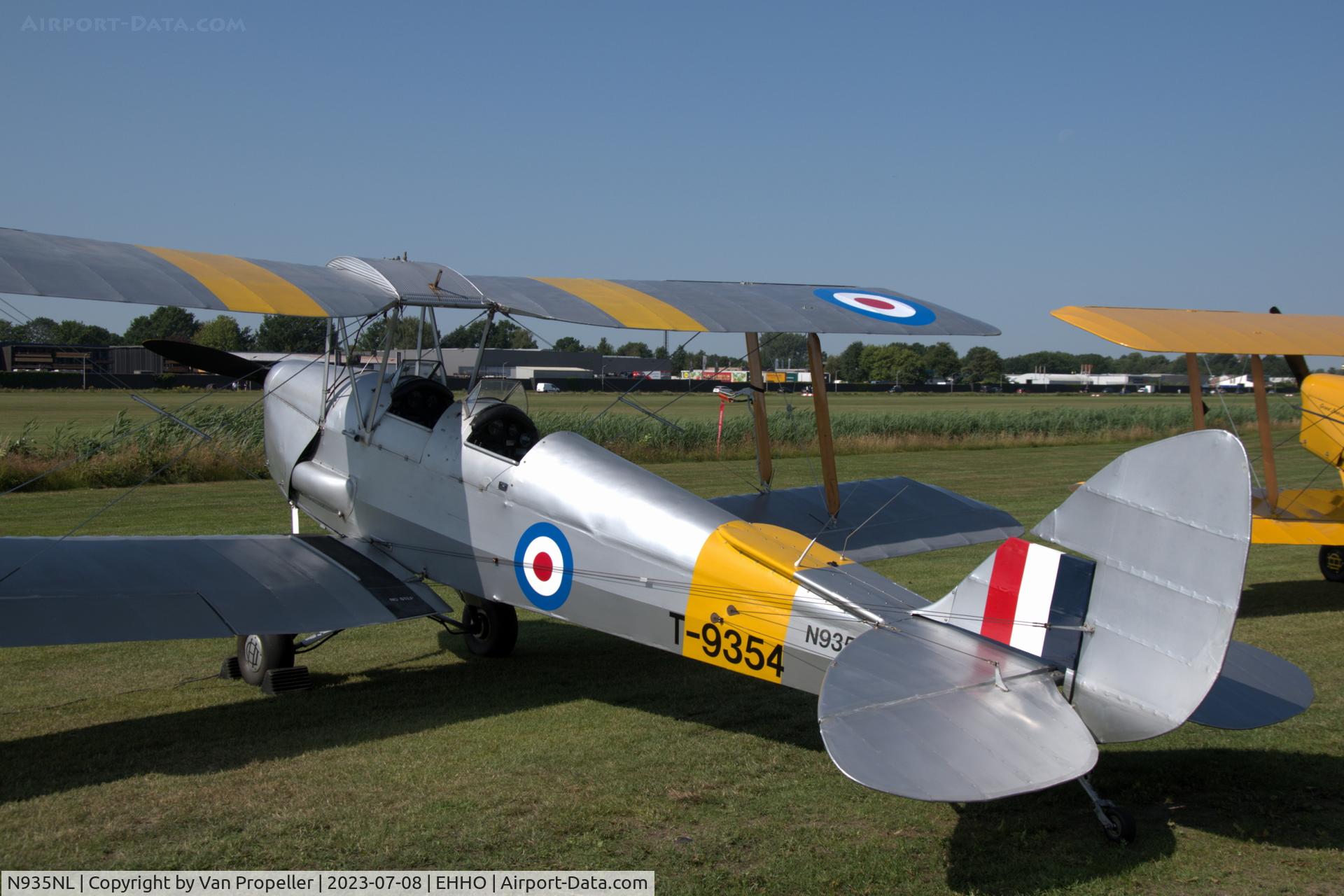 N935NL, 1945 De Havilland DH-82A Tiger Moth II Tiger Moth II C/N 86378, DH-82A Tiger Moth at Hoogeveen airfield, the Netherlands