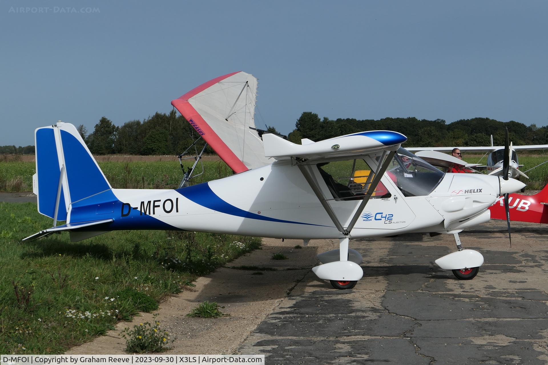 D-MFOI, Comco Ikarus C-42CS Cyclone C/N Unknown, Parked at Little Snoring.
