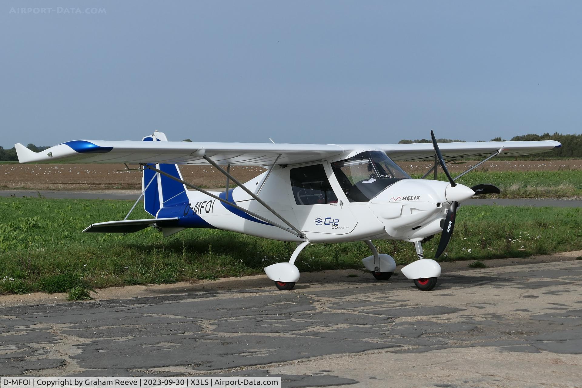 D-MFOI, Comco Ikarus C-42CS Cyclone C/N Unknown, Parked at Little Snoring.